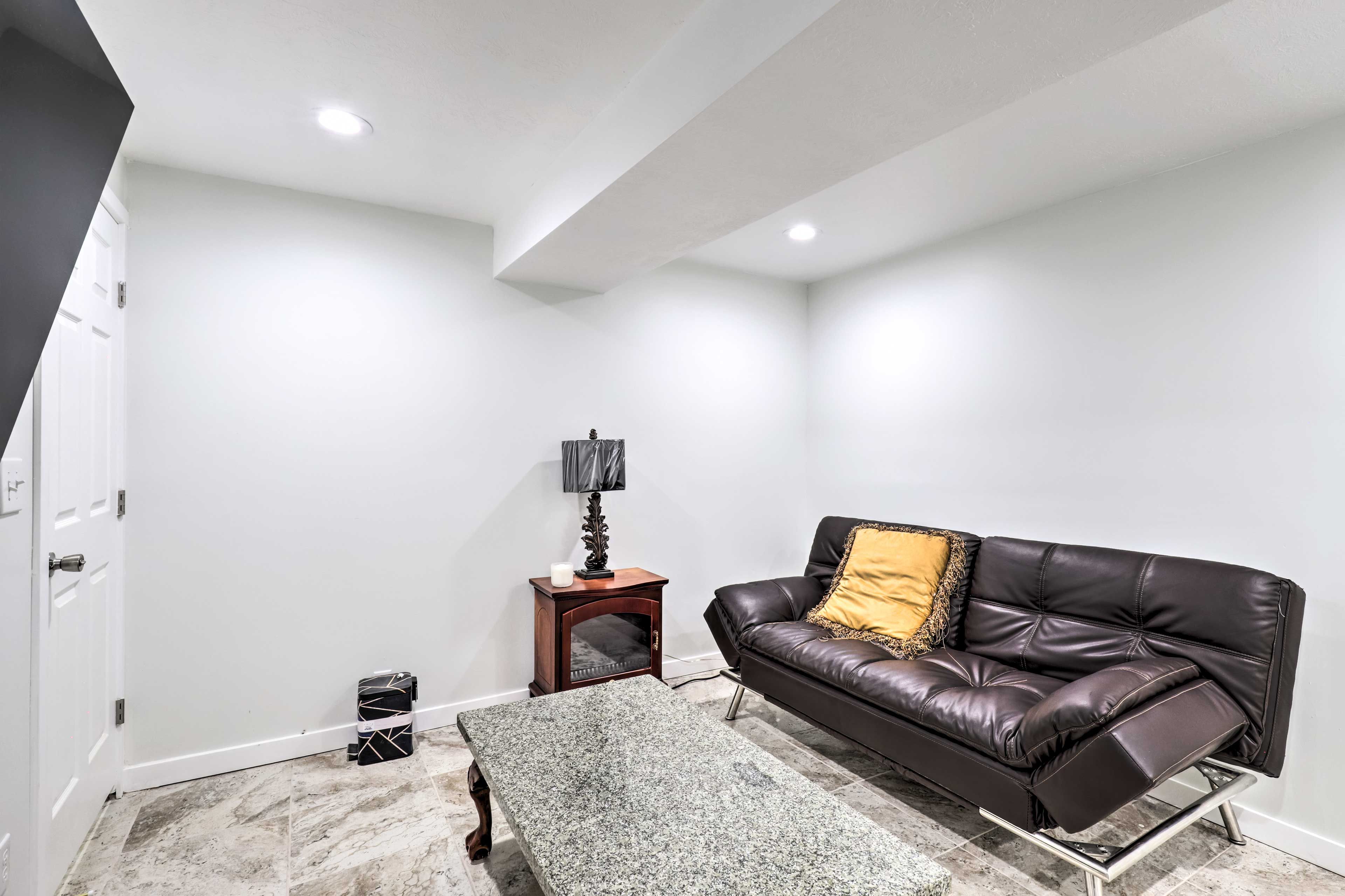 Living Room | Central A/C