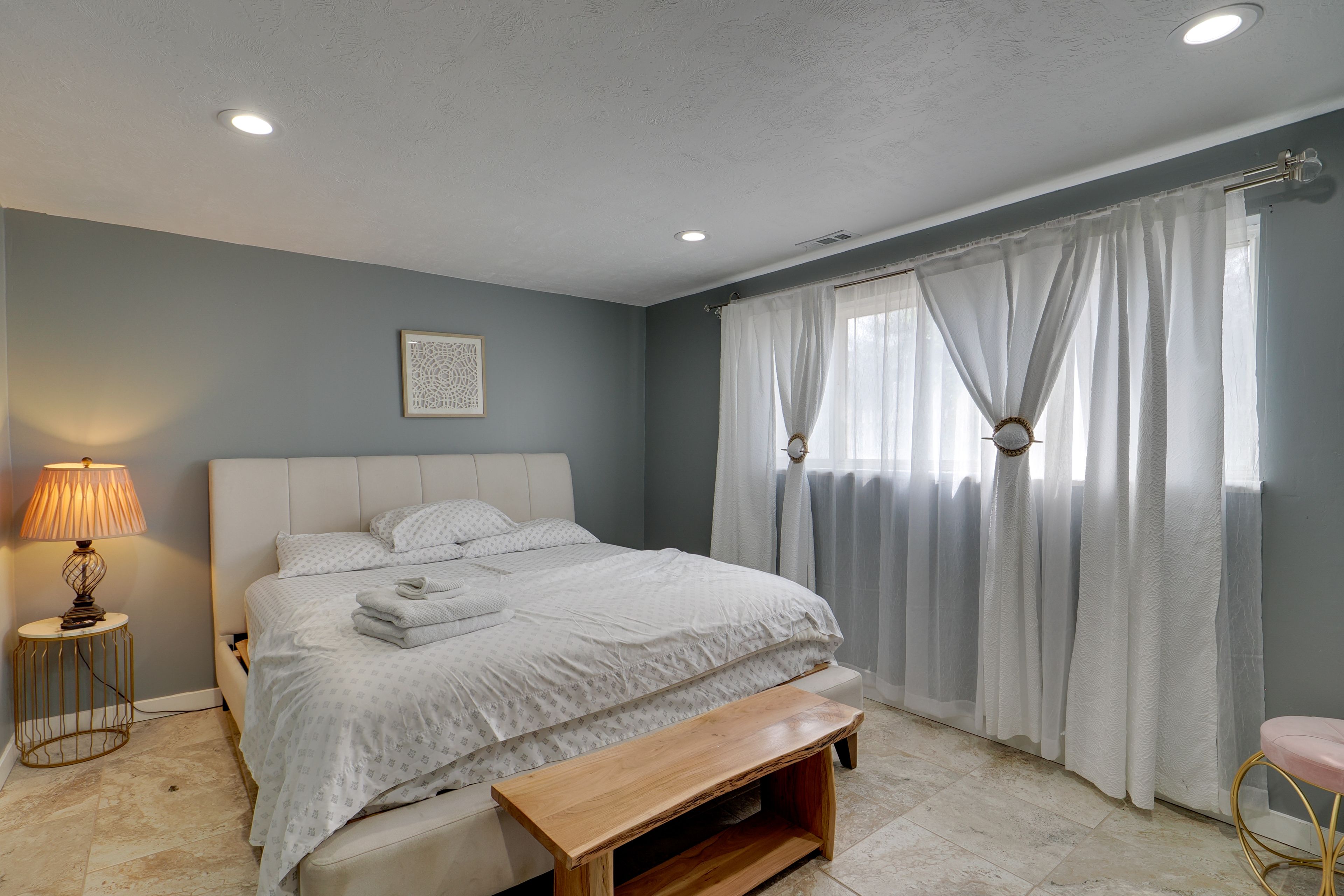 Bedroom 1 | King Bed | Linens & Towels Provided