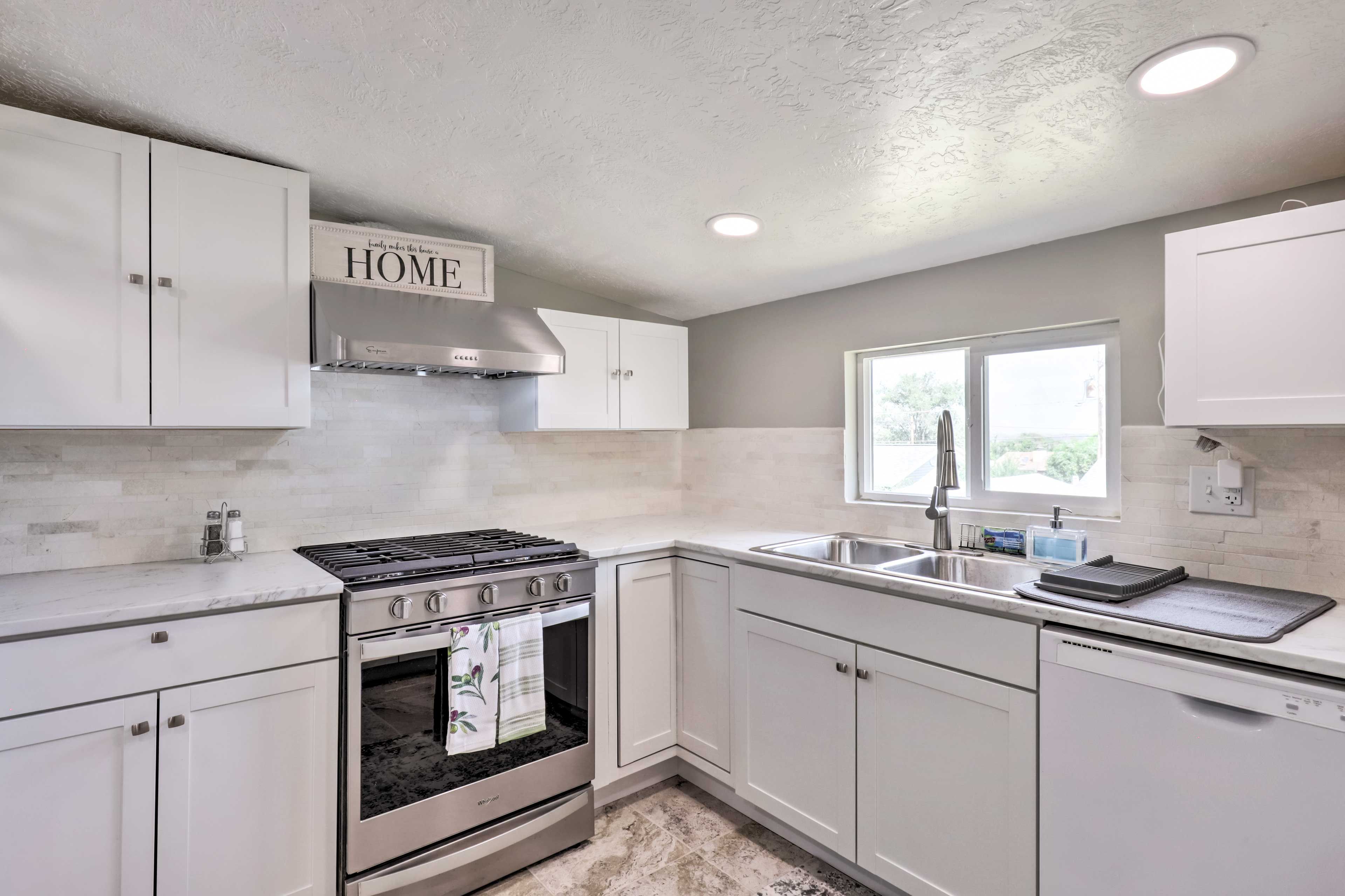 Kitchen | Drip Coffee Maker