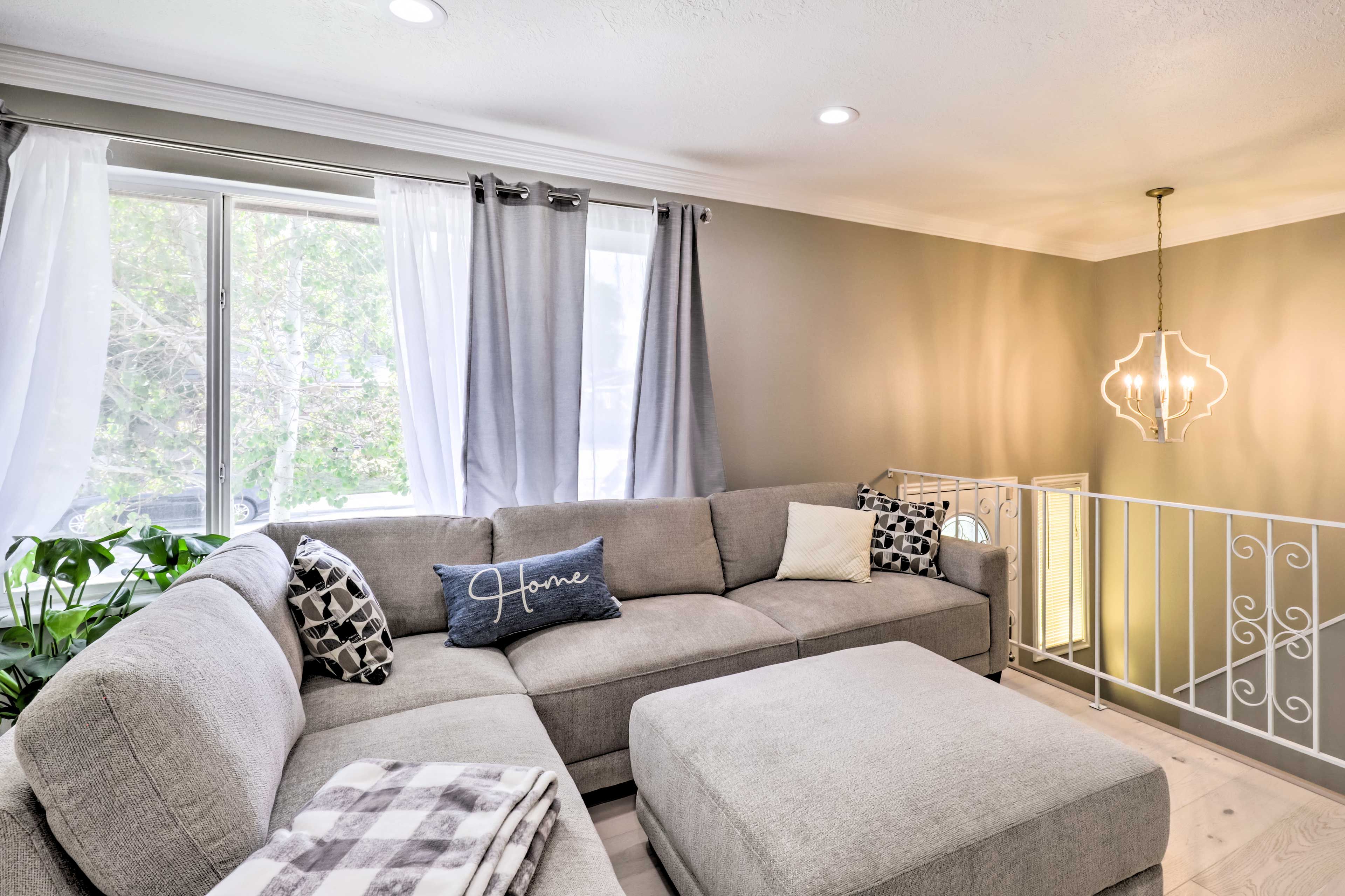Living Room | Central A/C