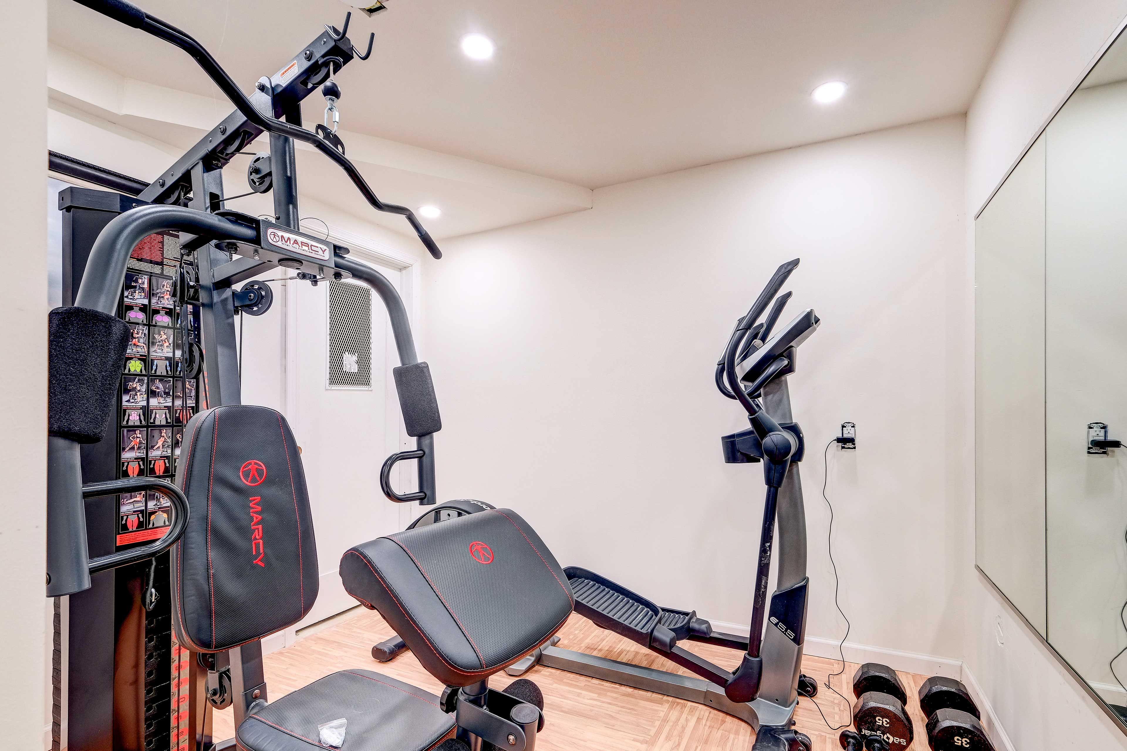 Home Gym | Elliptical | Weights