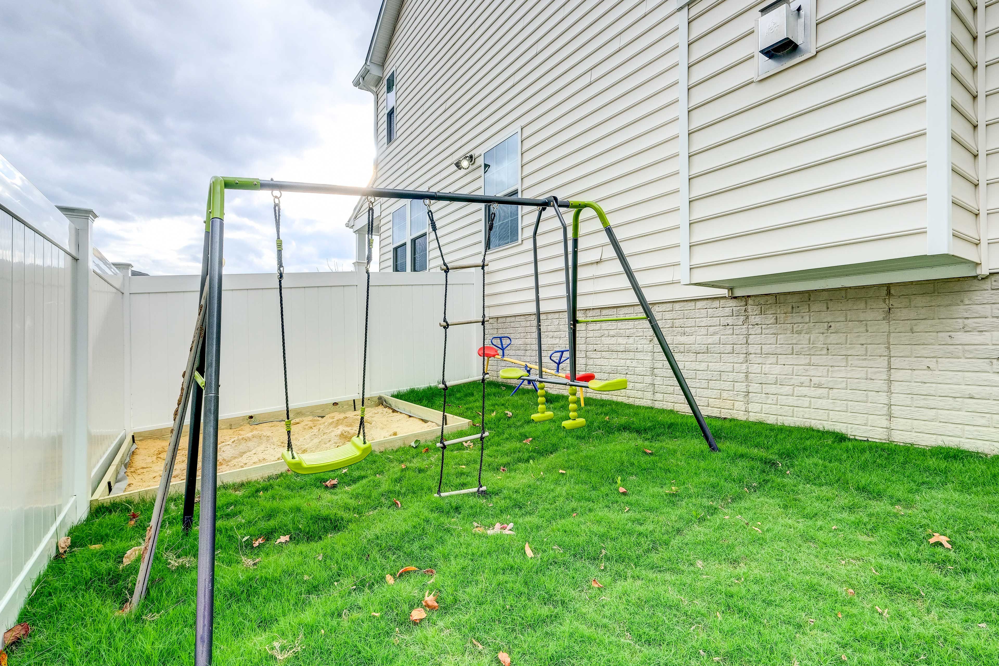 Backyard | Playground | Sandbox