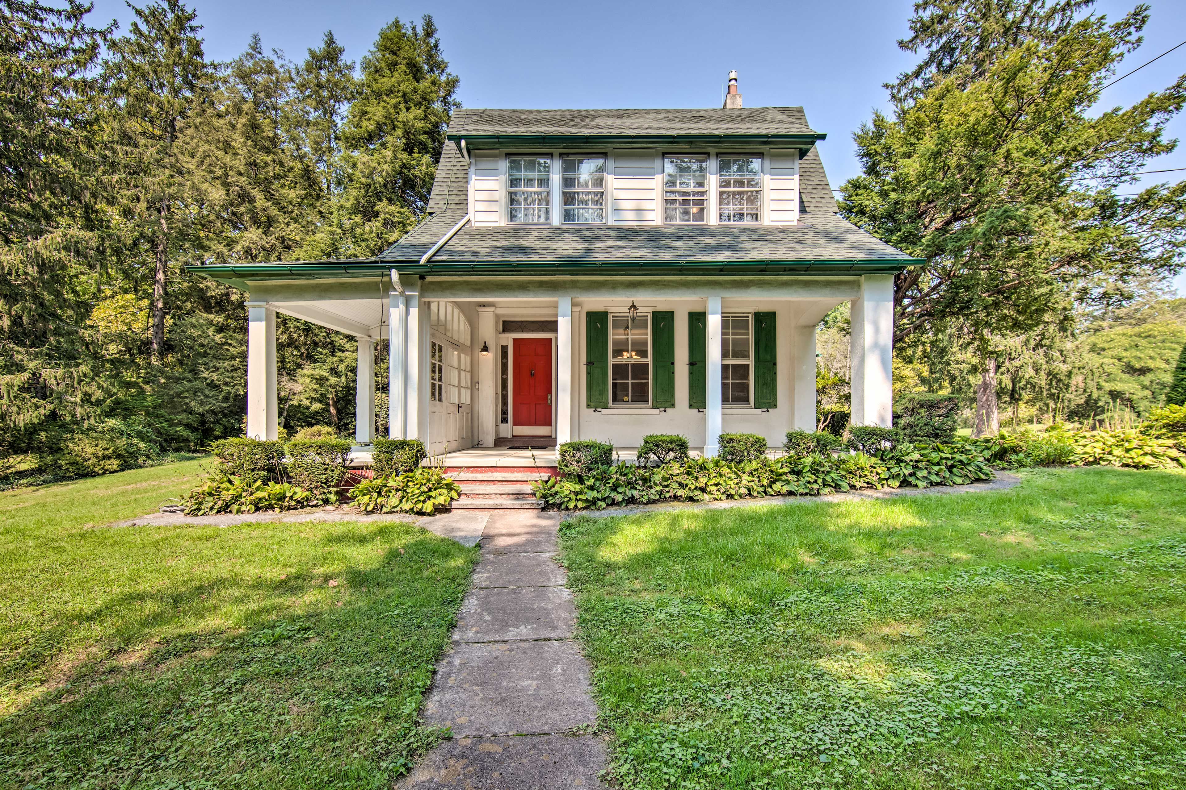 Front Exterior | Keyless Entry
