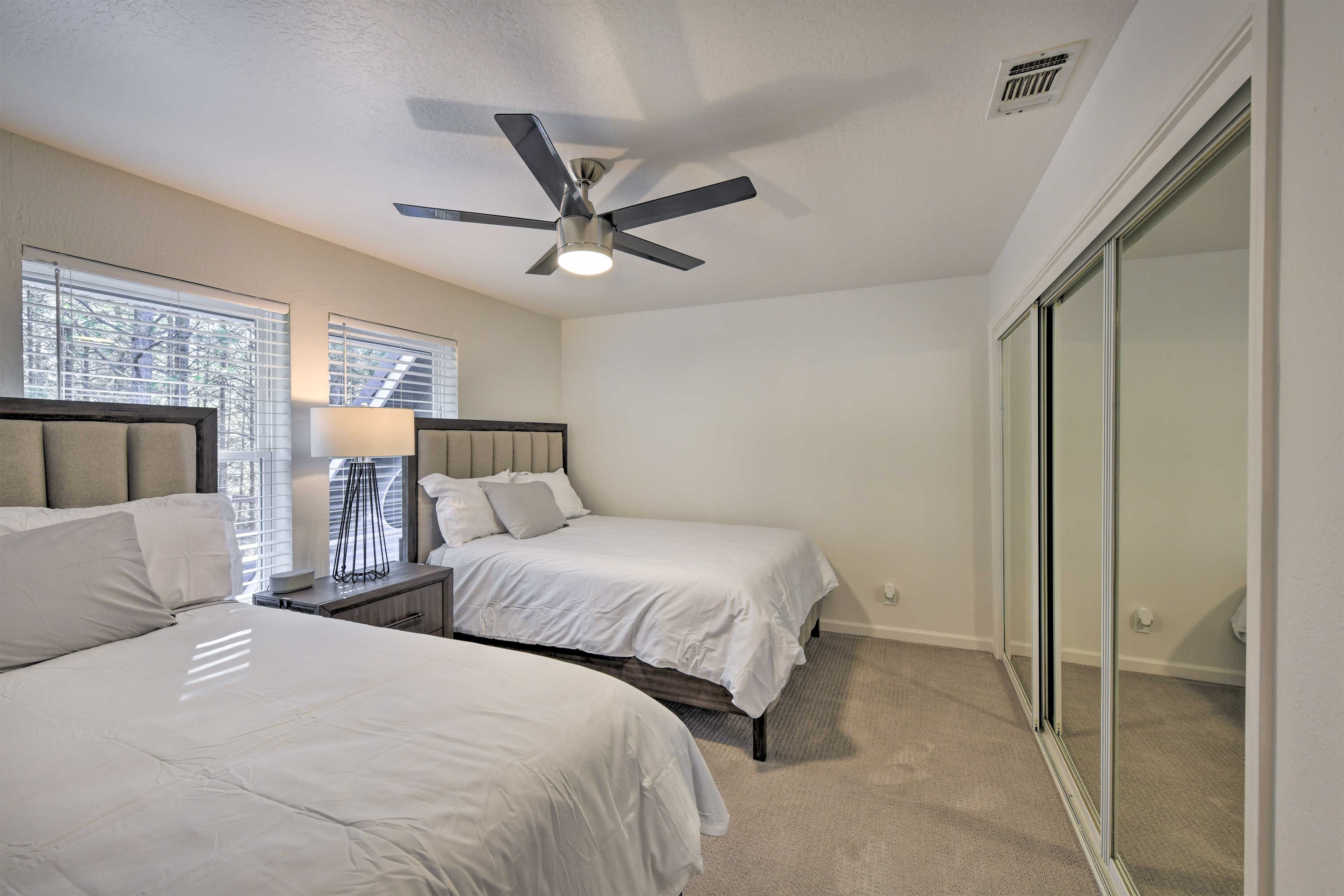 Bedroom 2 | 2 Queen Beds