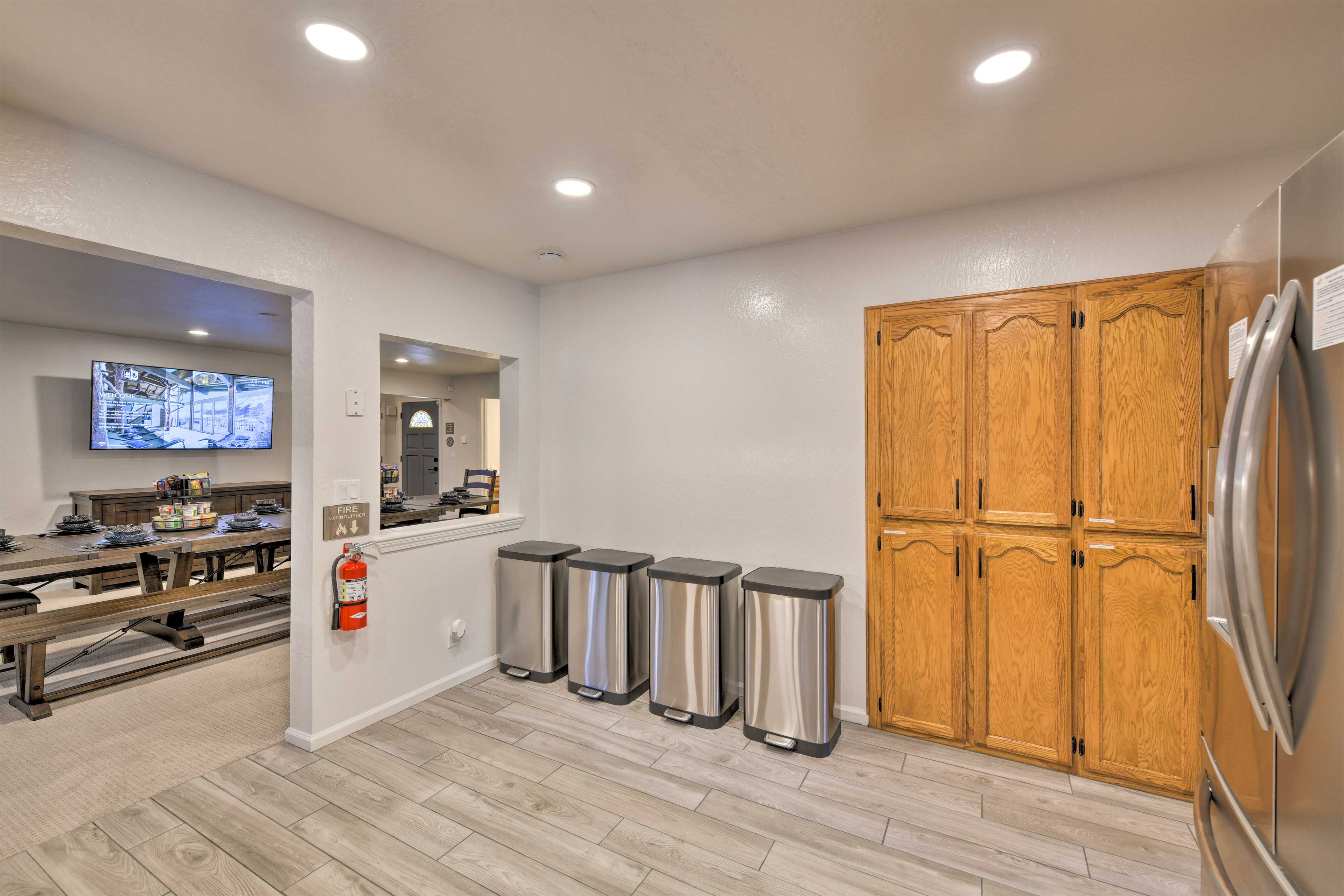 Kitchen | Main Floor