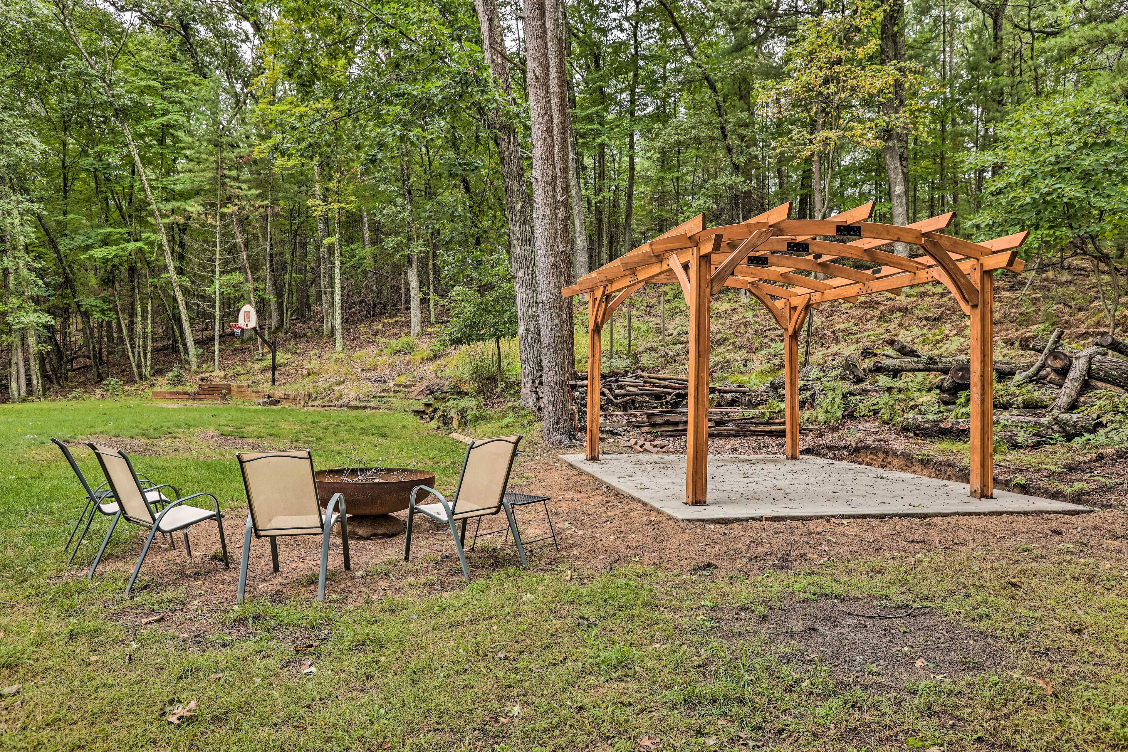 Backyard | Fire Pit