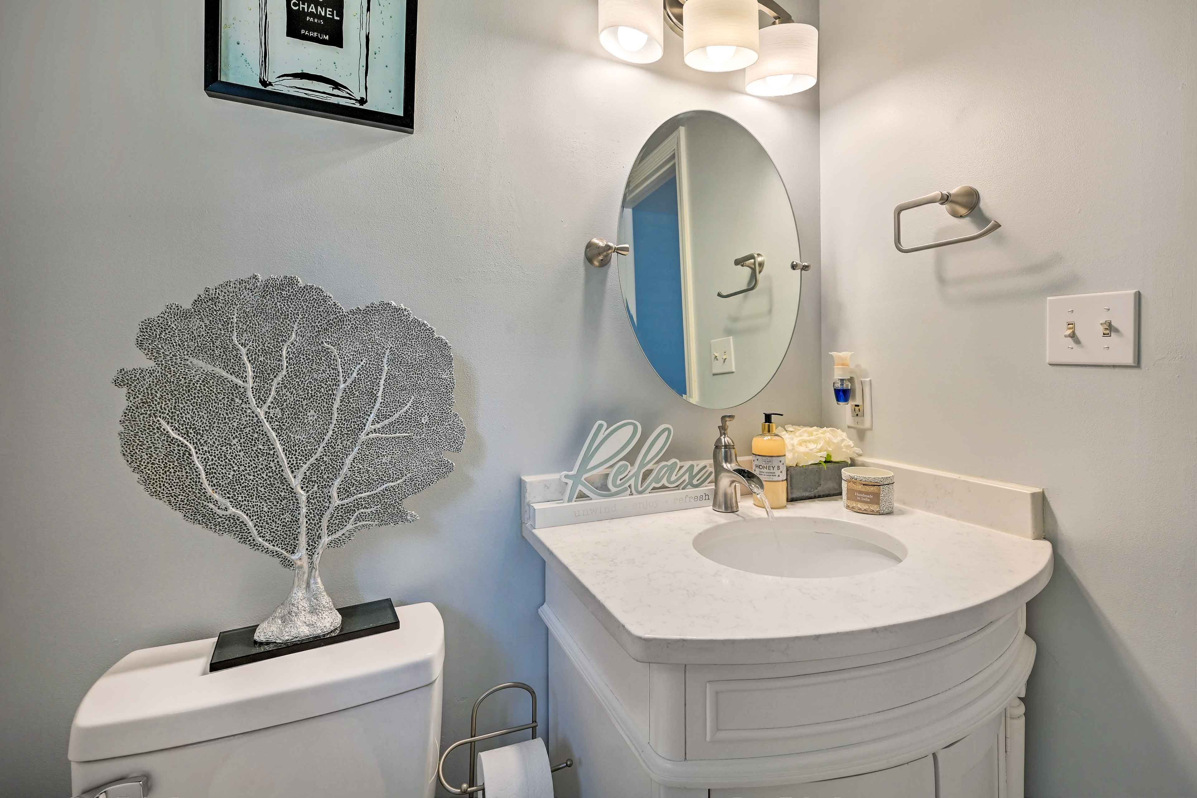En-Suite Bathroom | Hair Dryer | Towels Provided