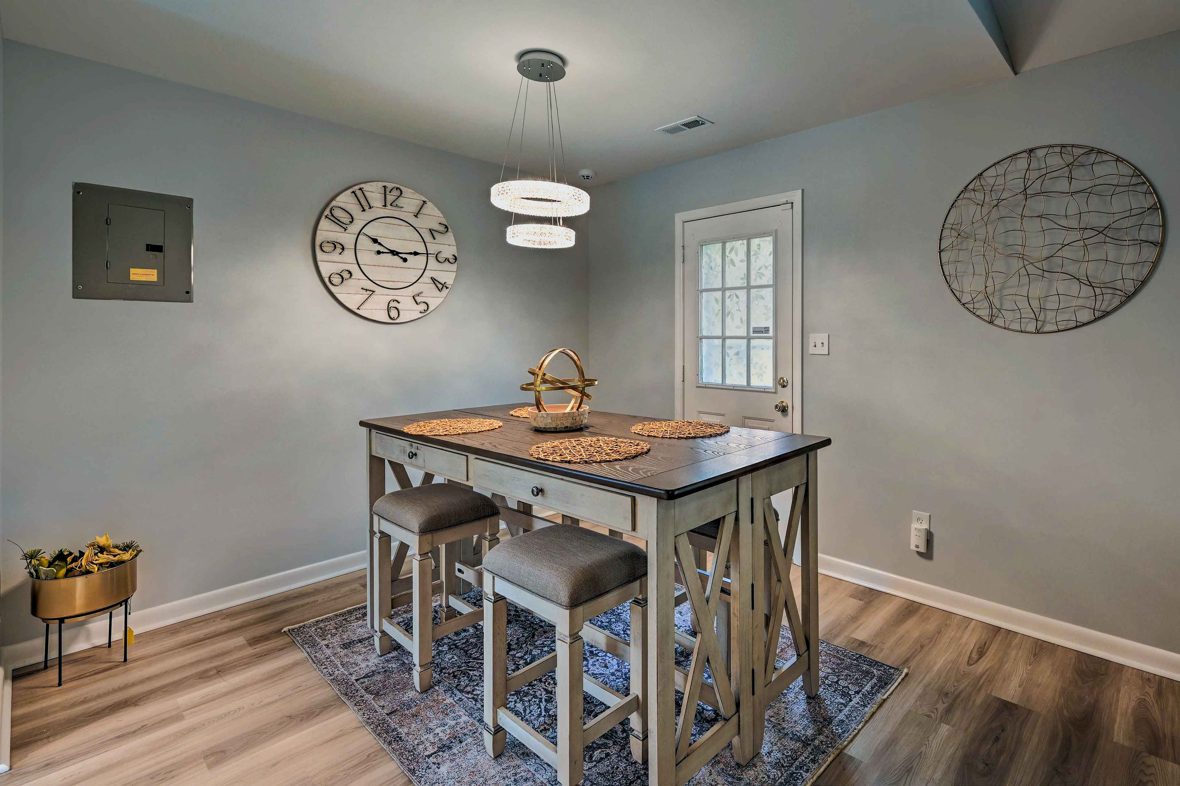 Dining Area | Dishware/Flatware | Cooking Basics
