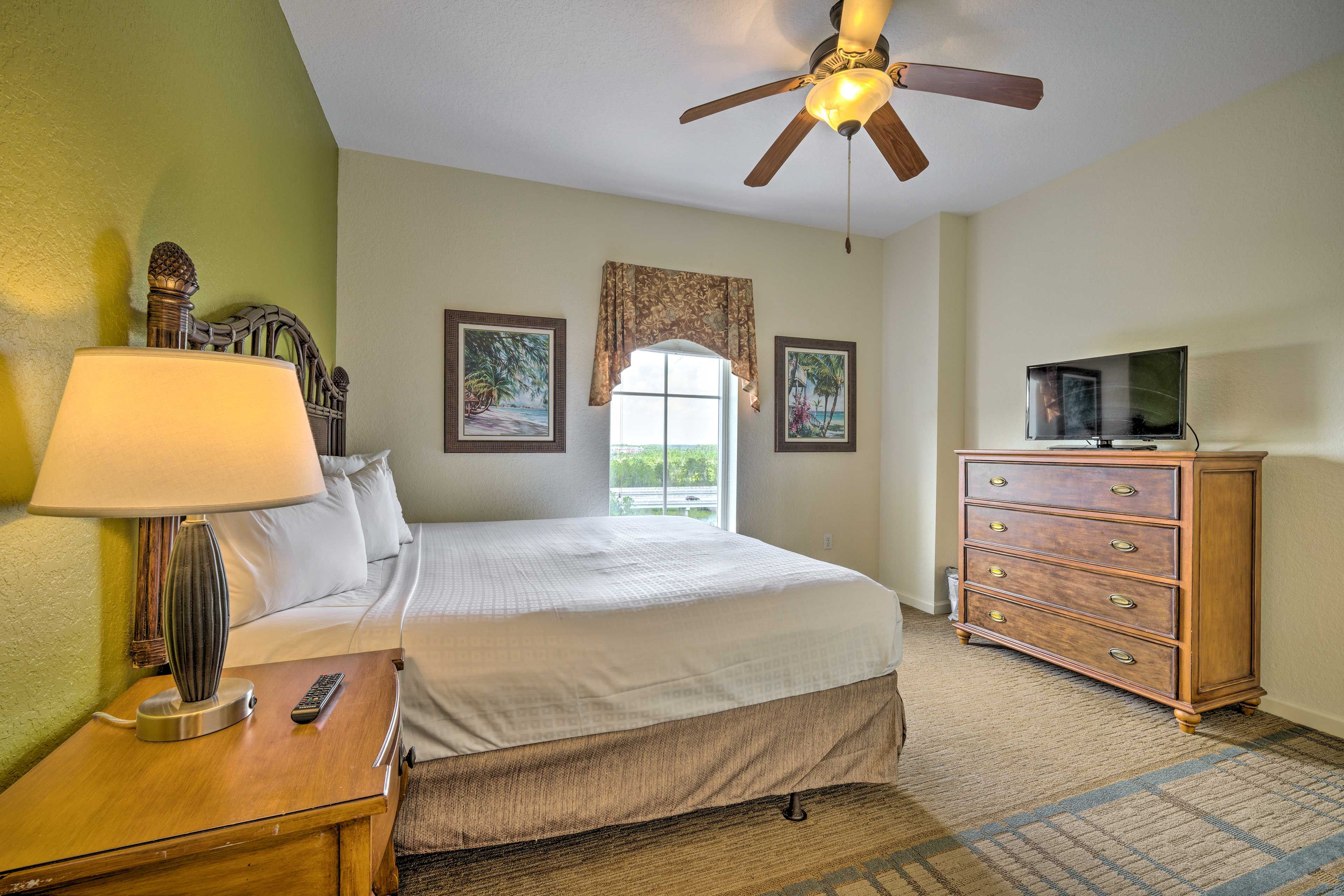 Bedroom 2 | Queen Bed