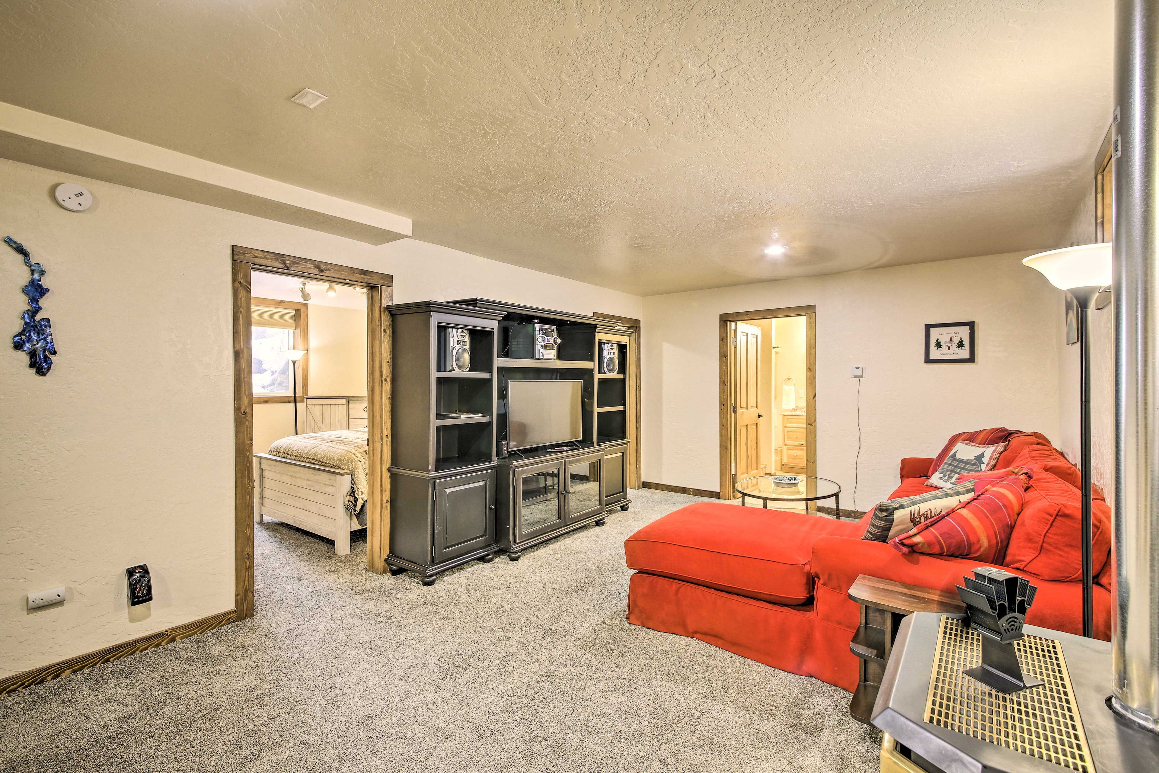 Priest Lake Vacation Rental | 3BR | 2BA | 1,500 Sq Ft | Stairs Required