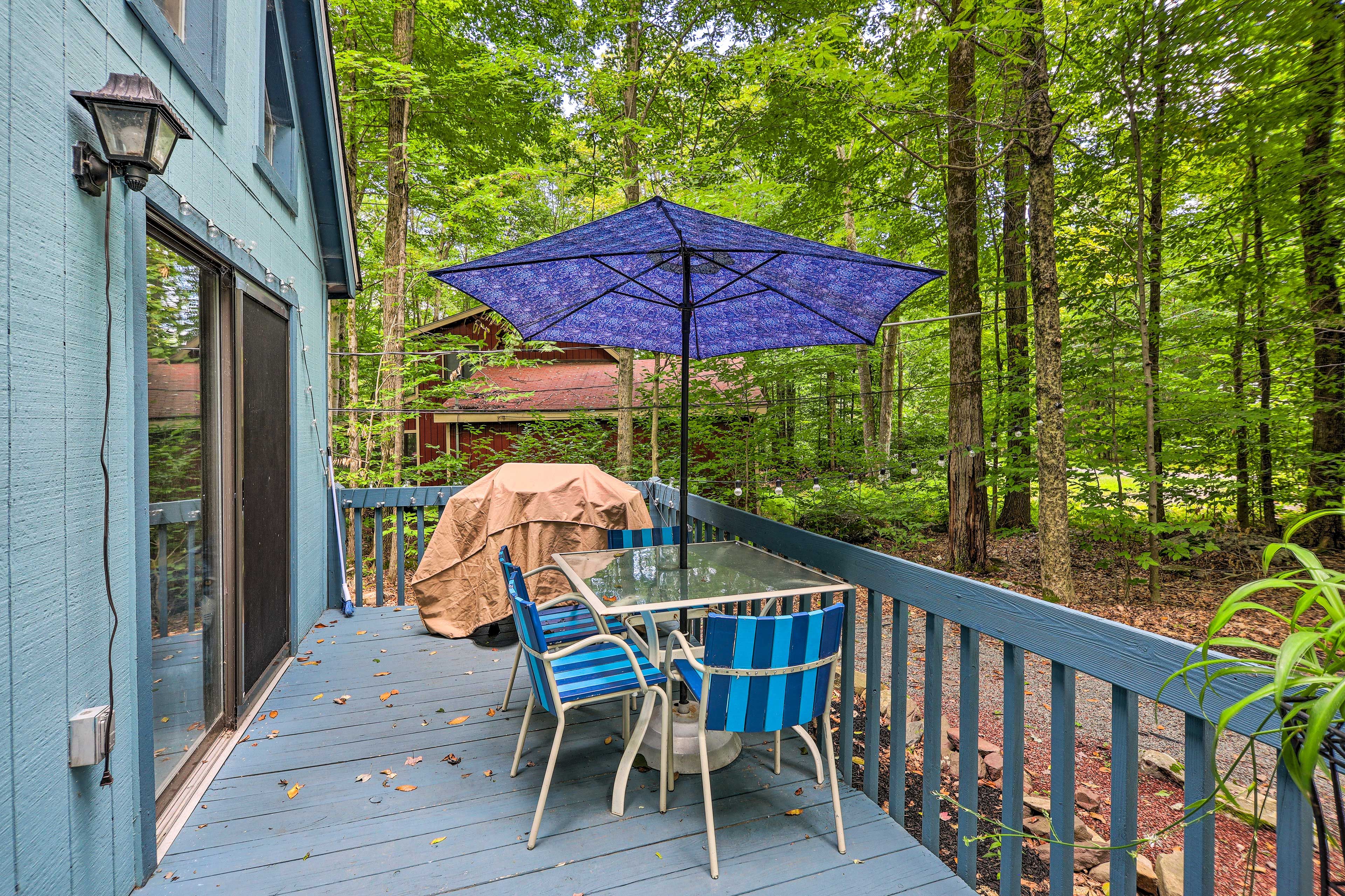 Private Deck | Gas Grill