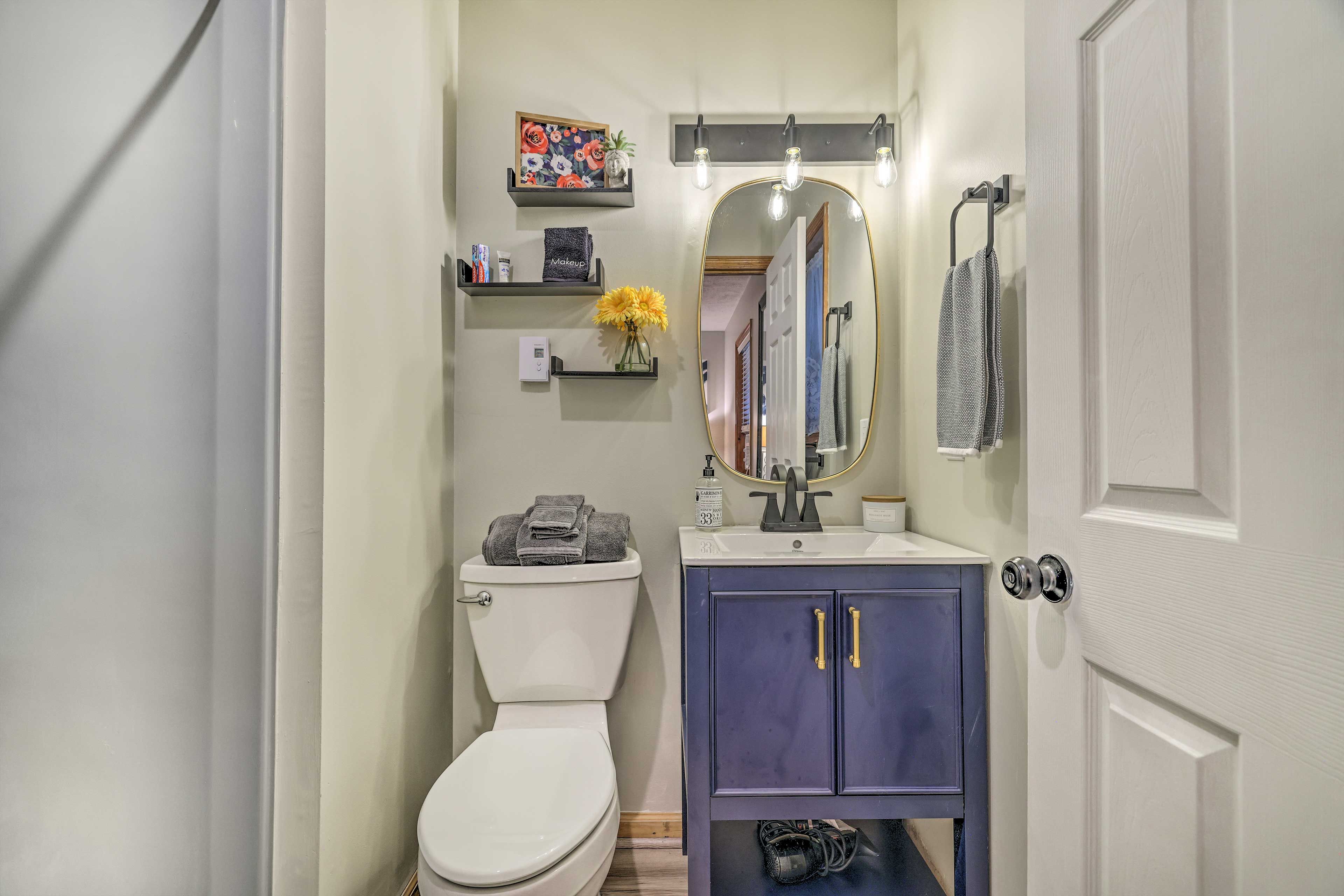 Full Bathroom