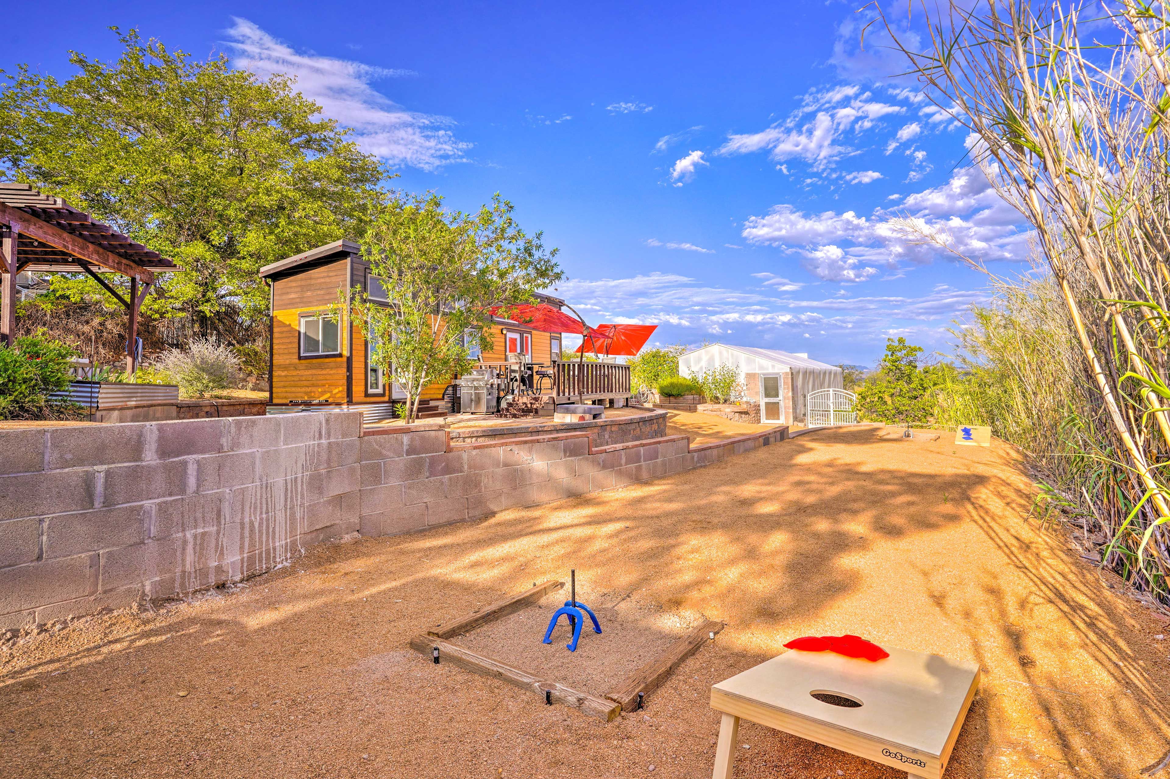 Yard Area | Cornhole | Horseshoes | Mountain & City Views