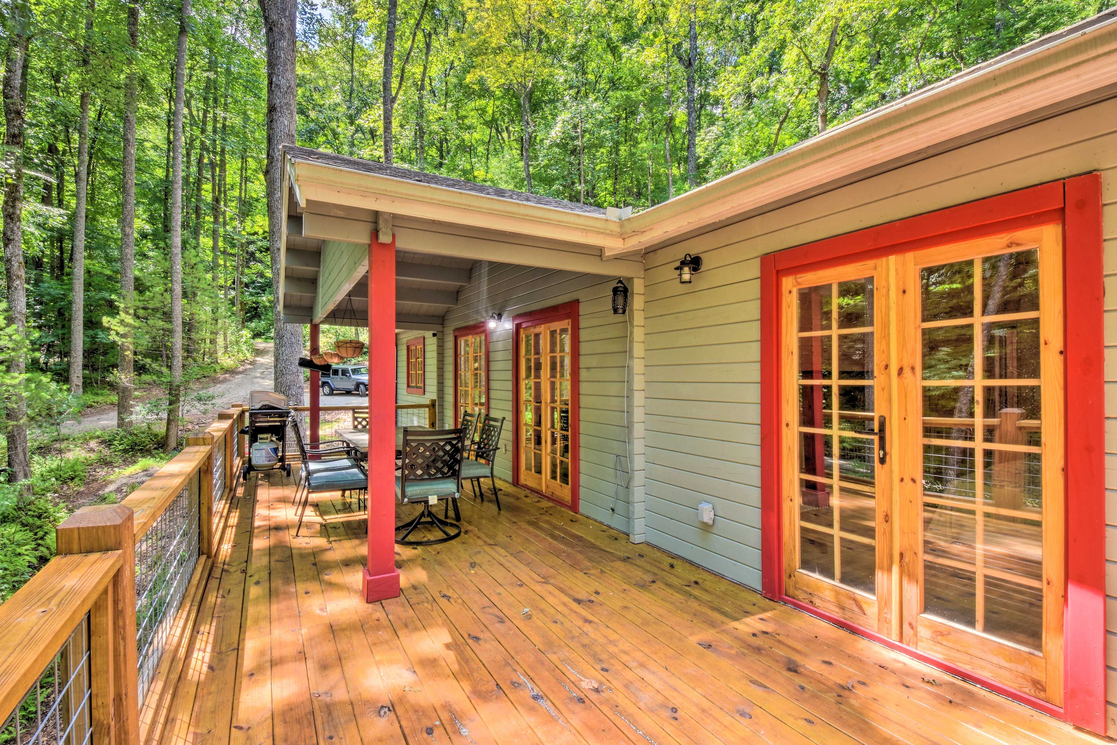 Partially Covered Deck | Gas Grill (Propane Provided) | Outdoor Dining Area
