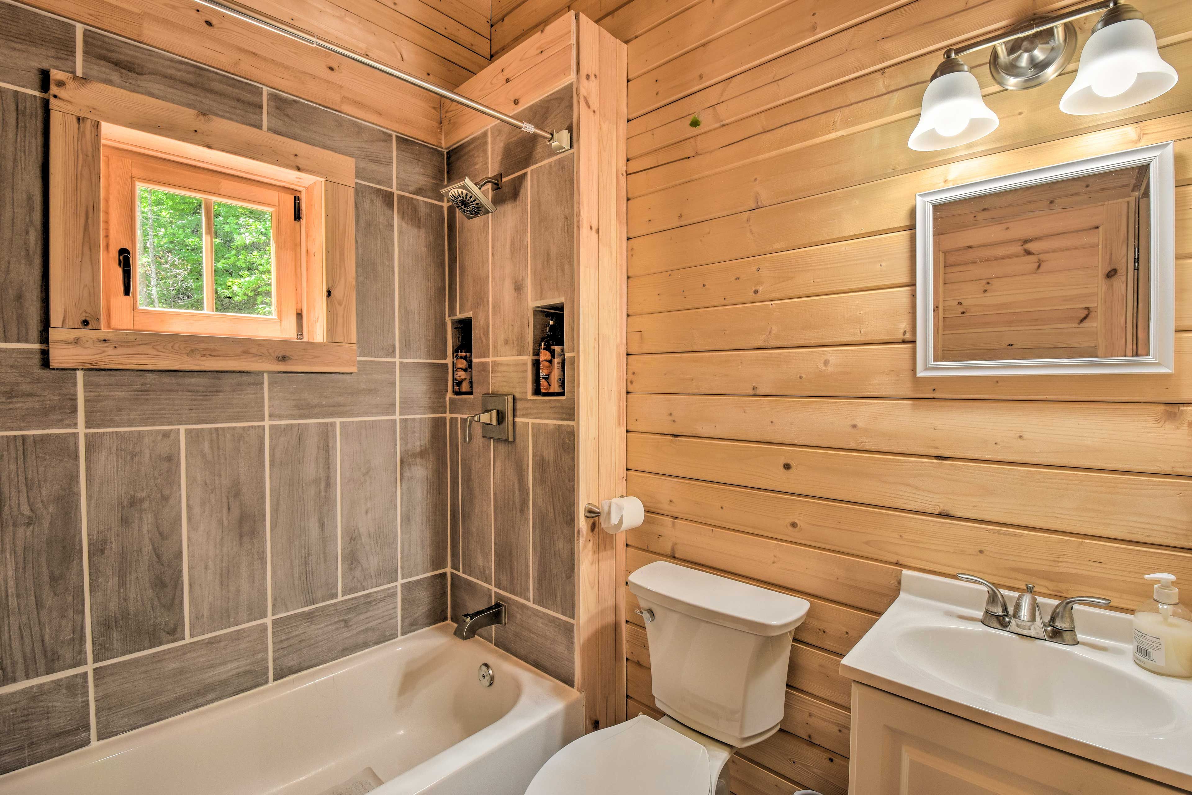 Full Bathroom