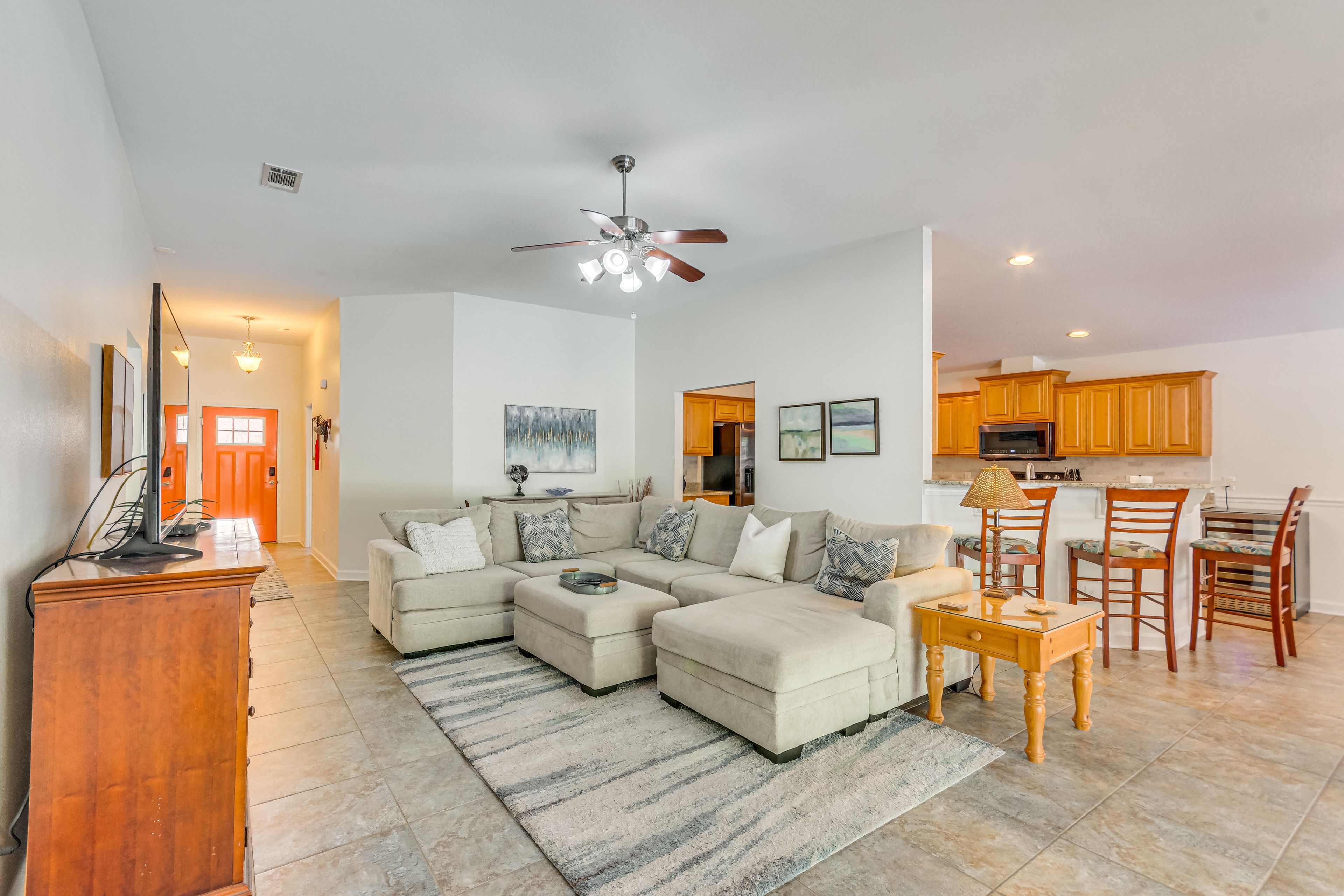 Pensacola Vacation Rental | 4BR | 2BA | Step-Free Access | 2,144 Sq Ft