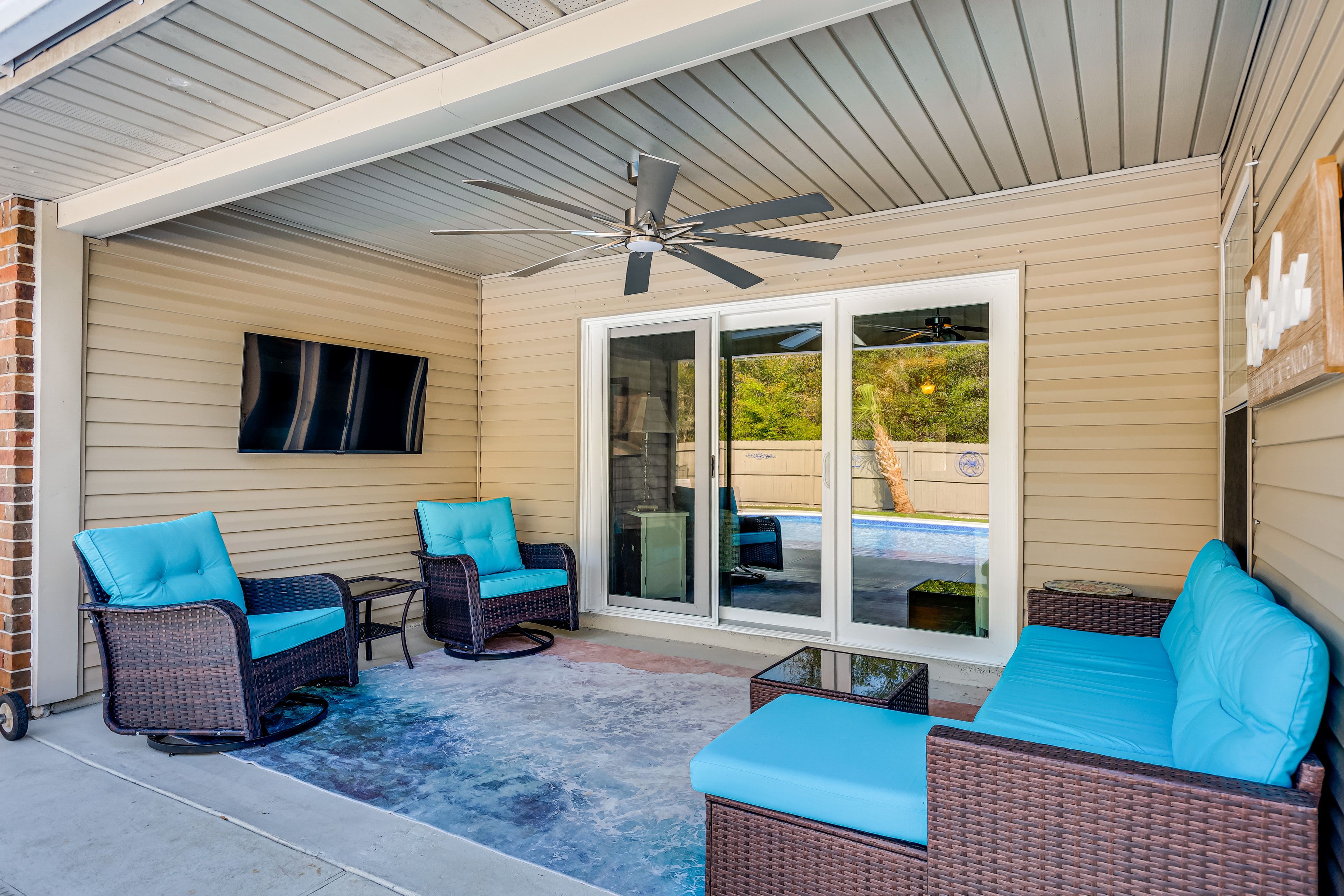 Private Patio | Outdoor Dining Area