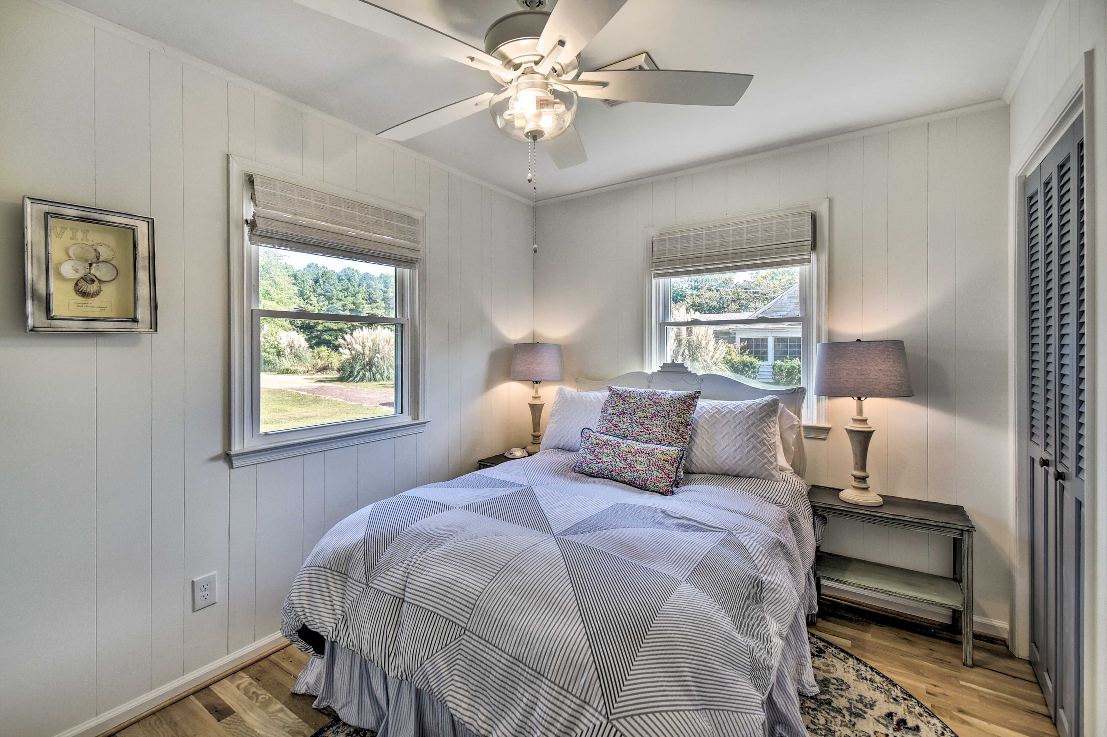Bedroom 2 | Full Bed | Closet | Dressers | Board Games | Books