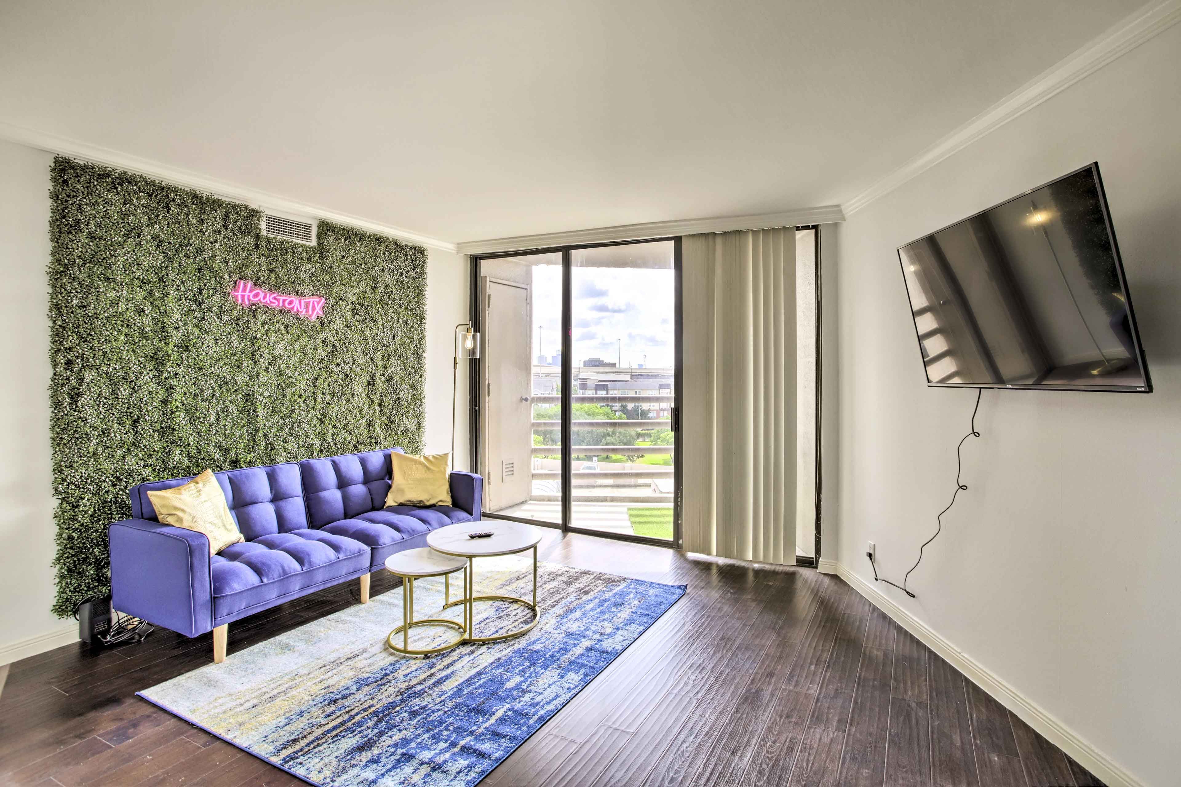 Living Room | Smart TV | Private Balcony