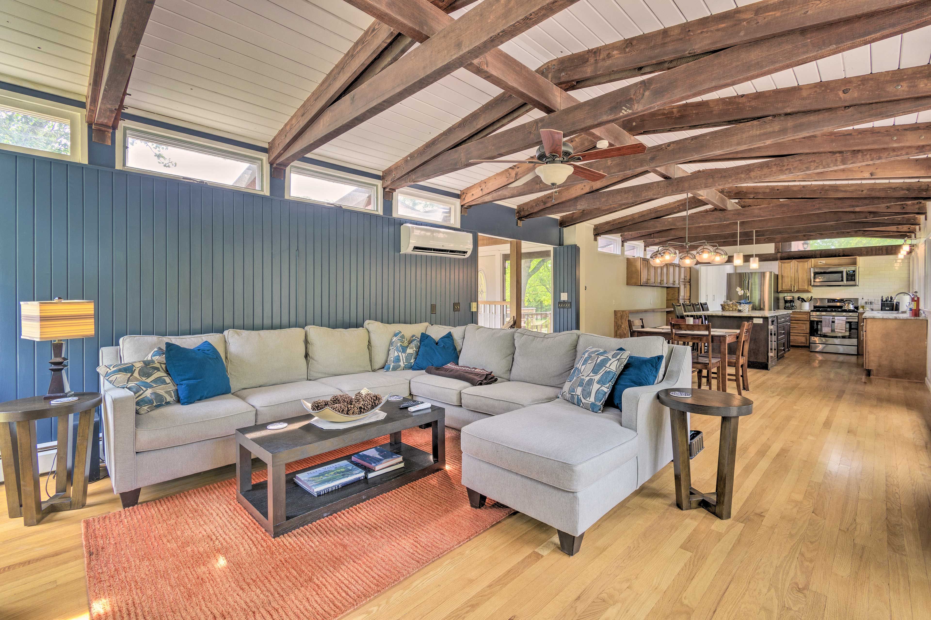 Webster Vacation Rental | 3BR | 1.5BA | 1,800 Sq Ft | Step-Free Entry