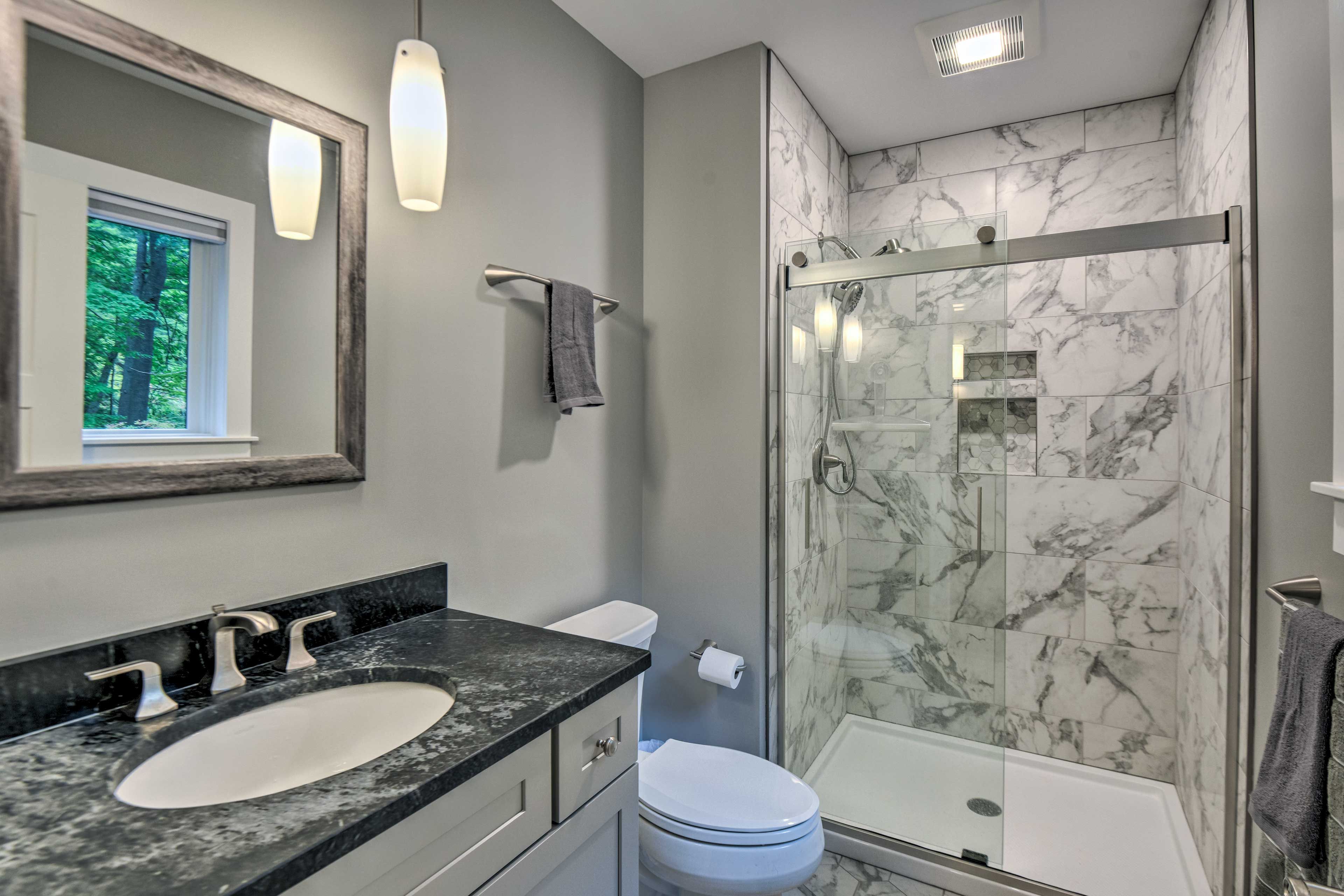 Full Bathroom