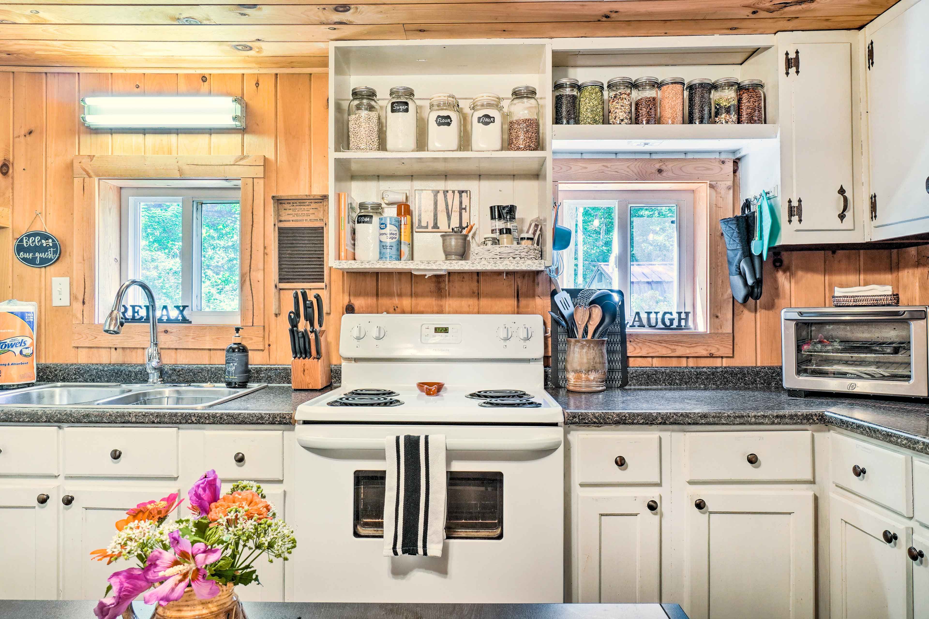 Kitchen | Complimentary Spices