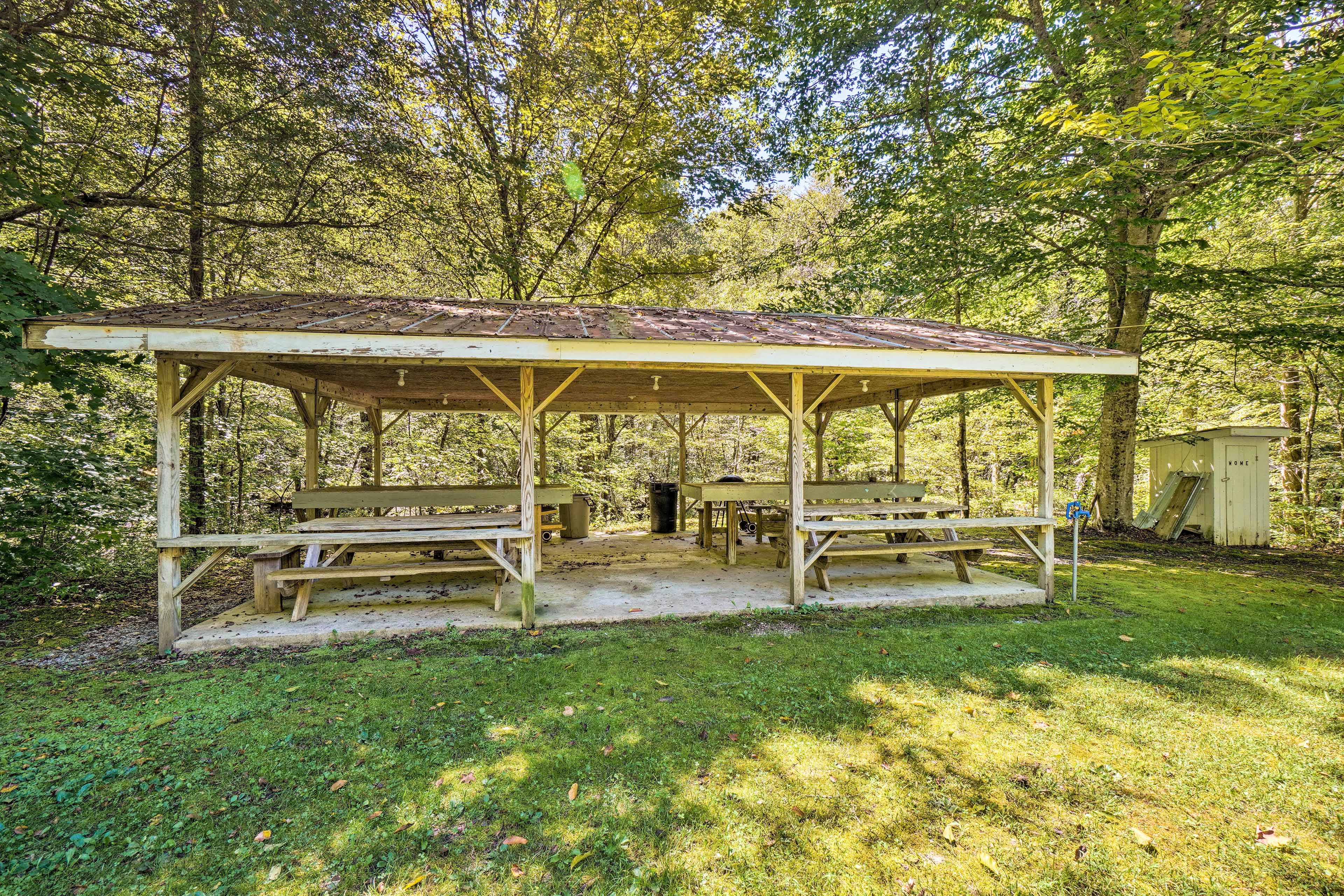 Picnic Pavillion Nearby