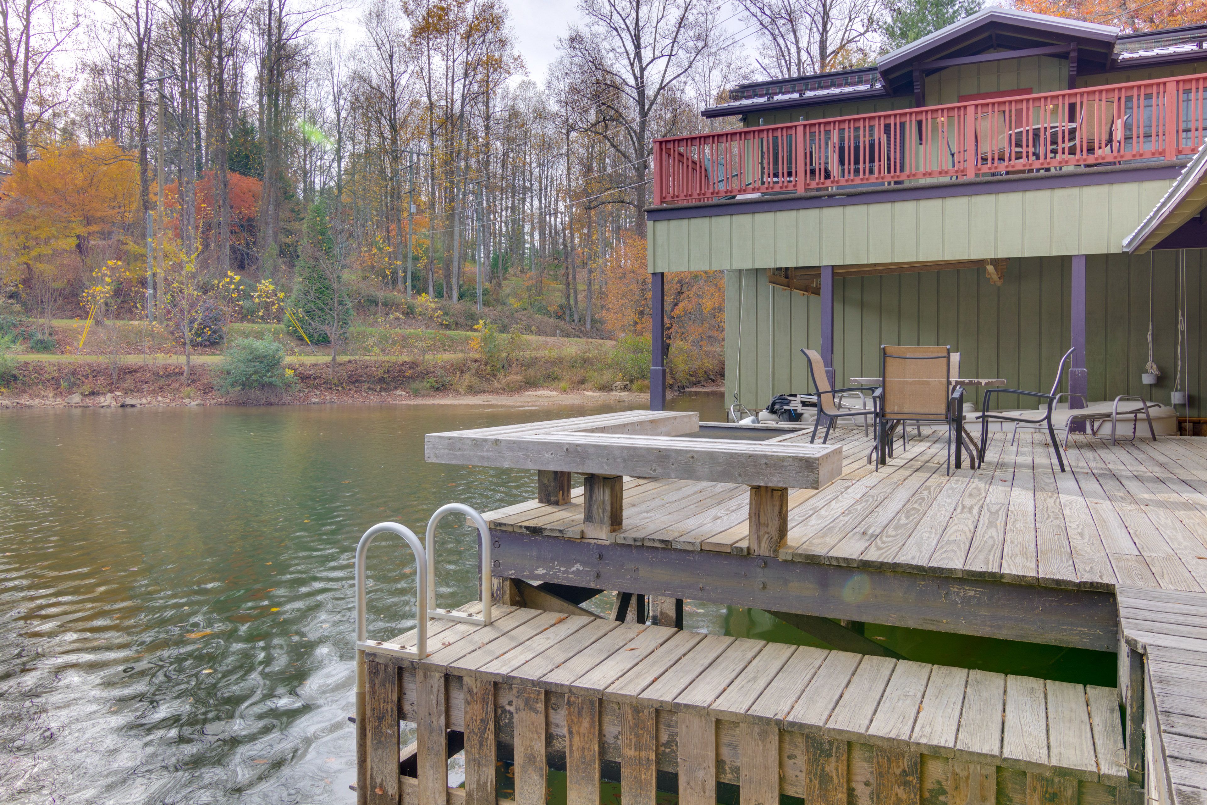 Boat Dock (2 Boats)