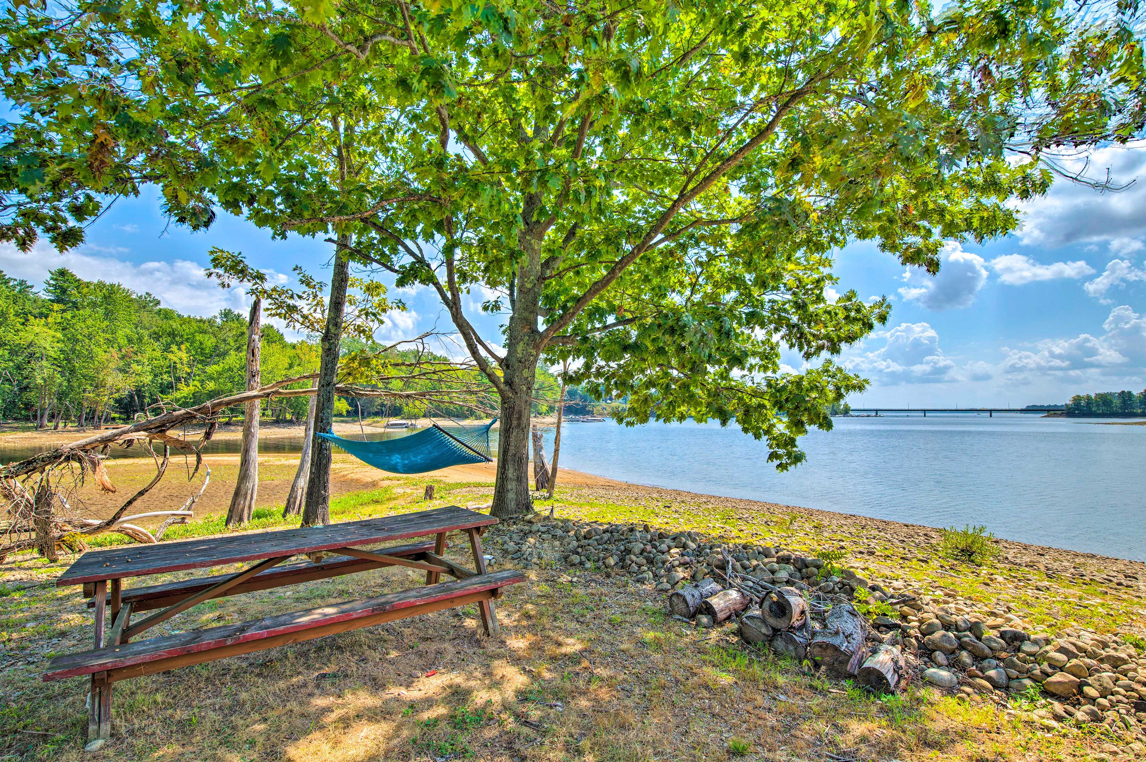 Lakefront | 100 Feet Away | Hammock | Picnic Table