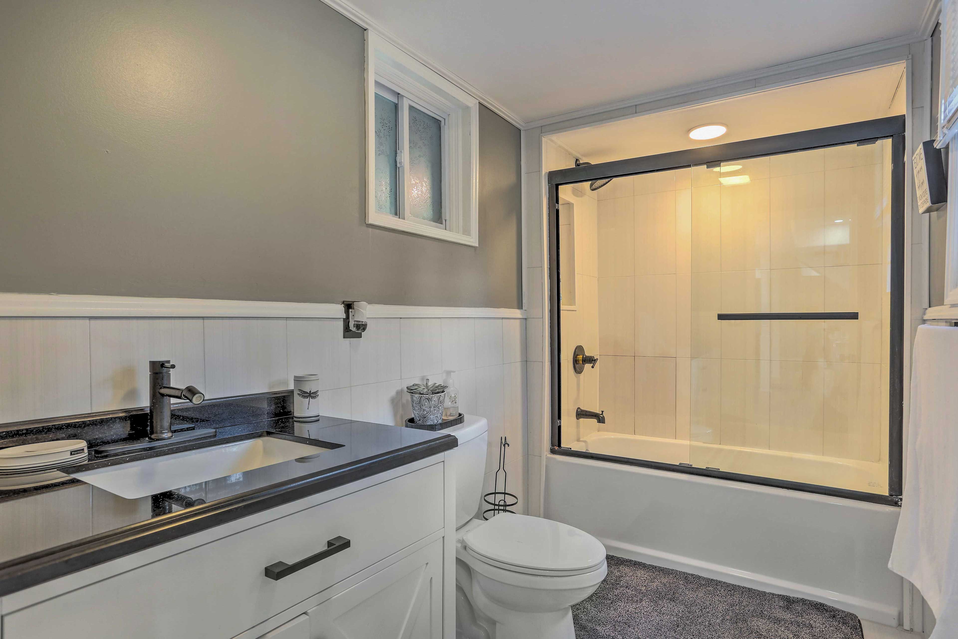 Full Bathroom