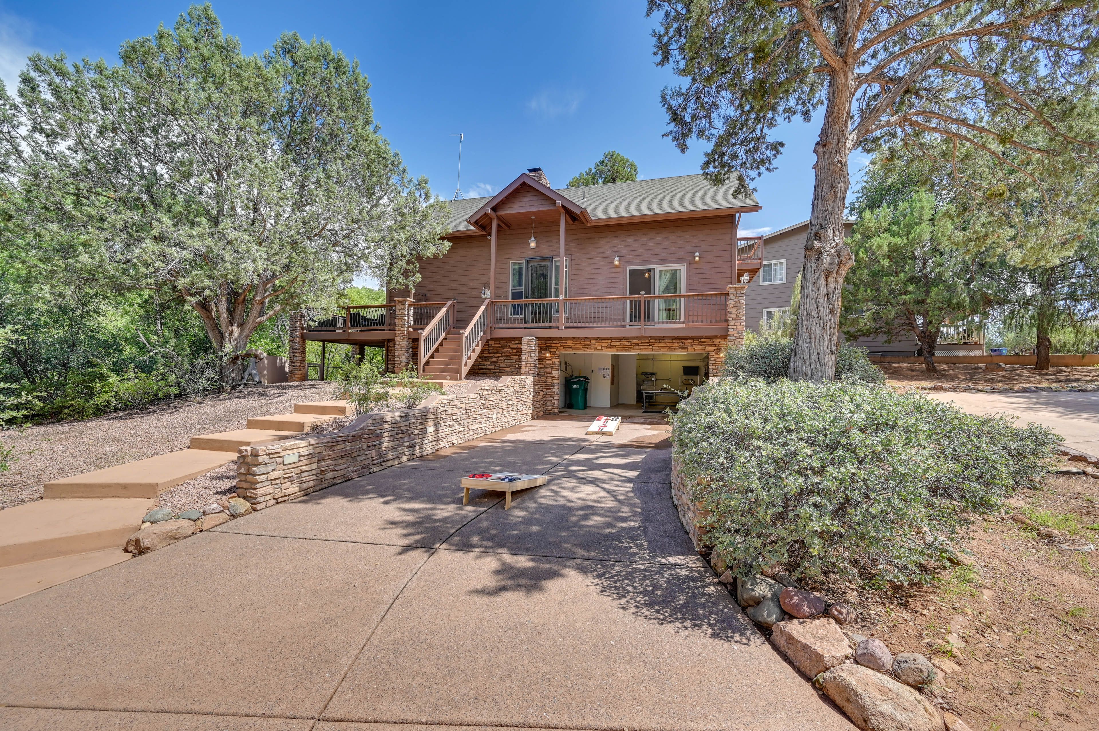 Payson Vacation Rental | 3BR | 3BA | 1,735 Sq Ft | Steps Required