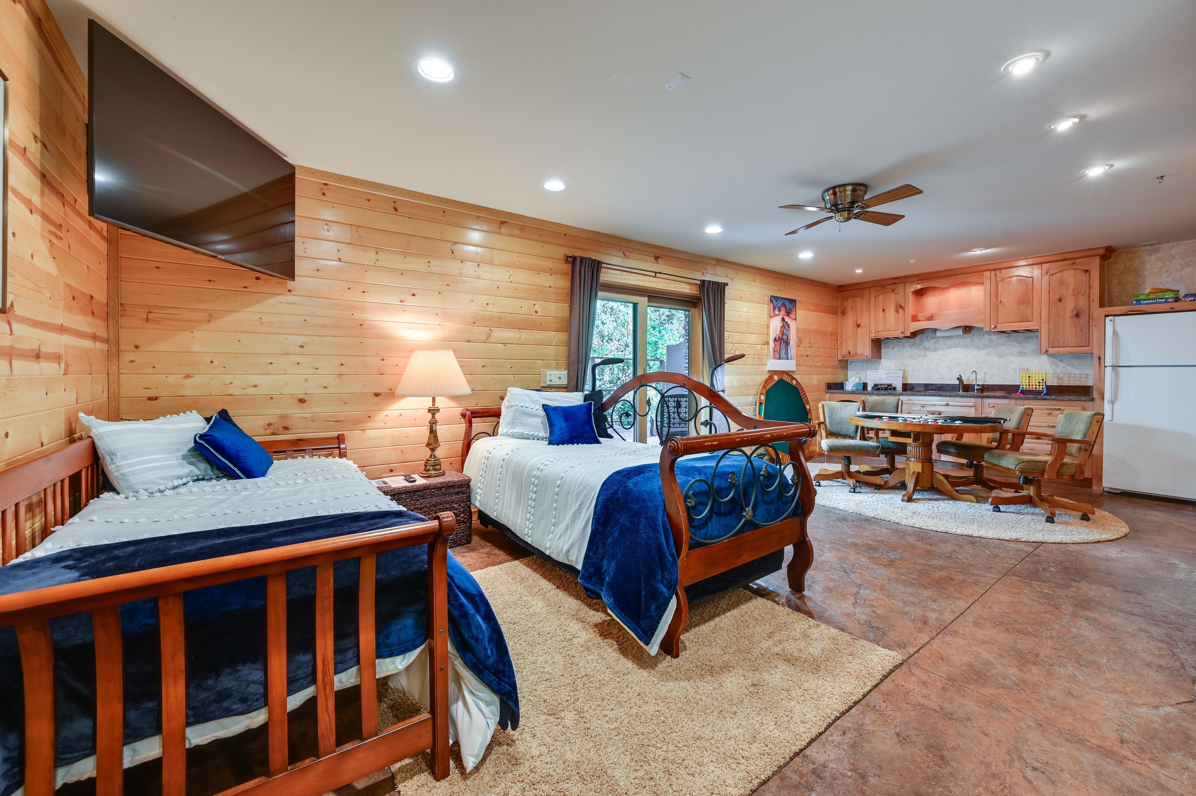 Game Room | 3 Twin Beds | Smart TV