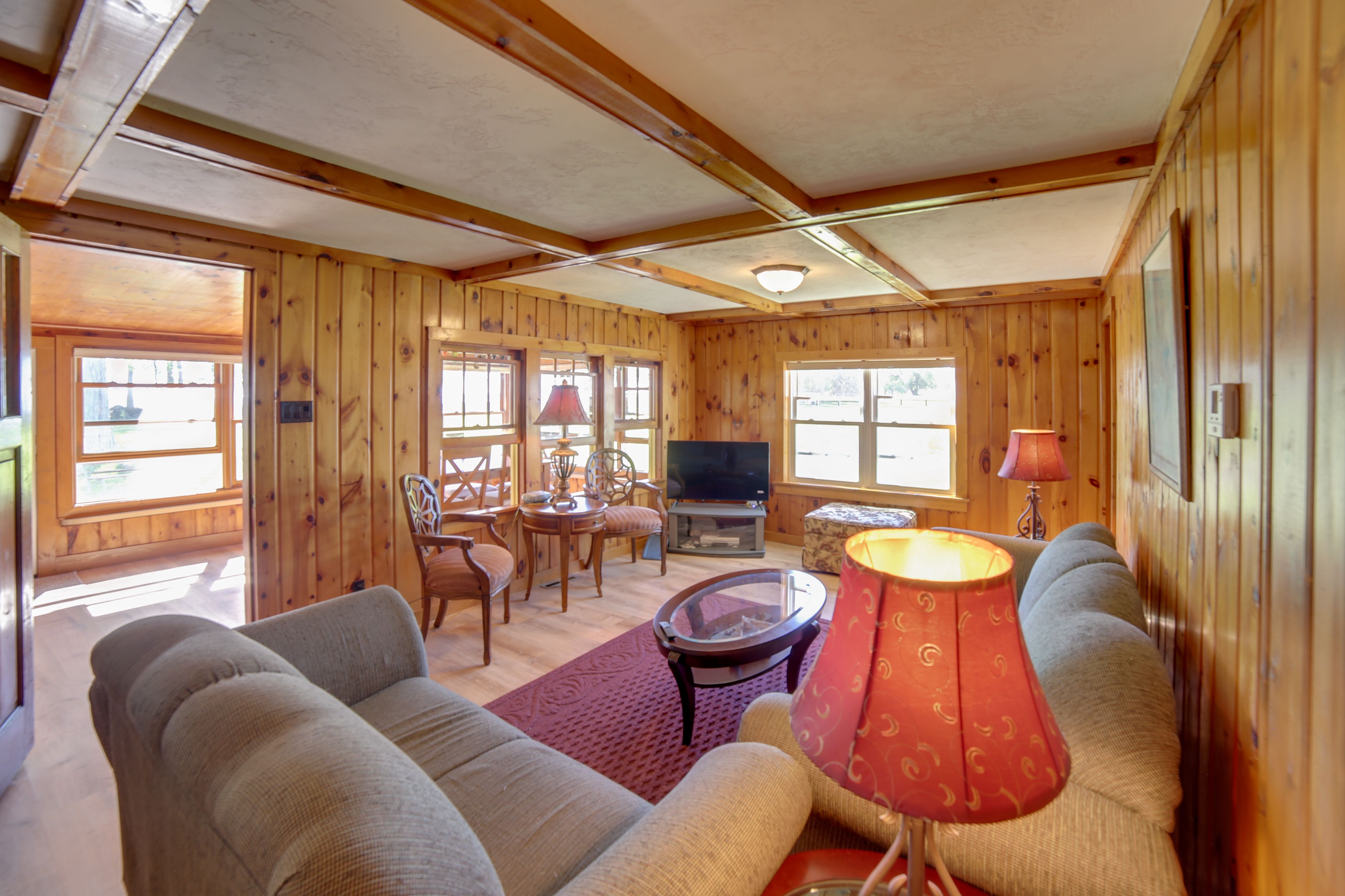 Living Room | Main Level | Full Sleeper Sofa | Smart TV w/ Cable