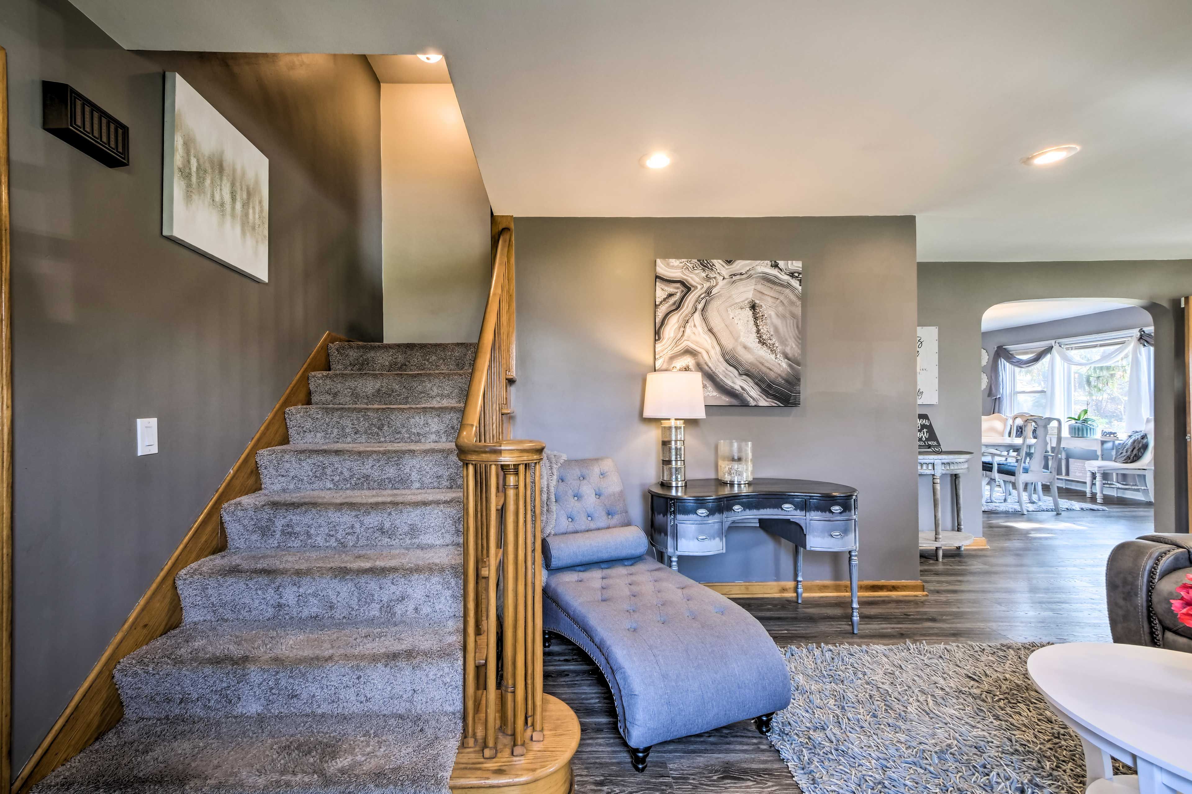 Interior Stairs | Bedrooms on 2nd Floor