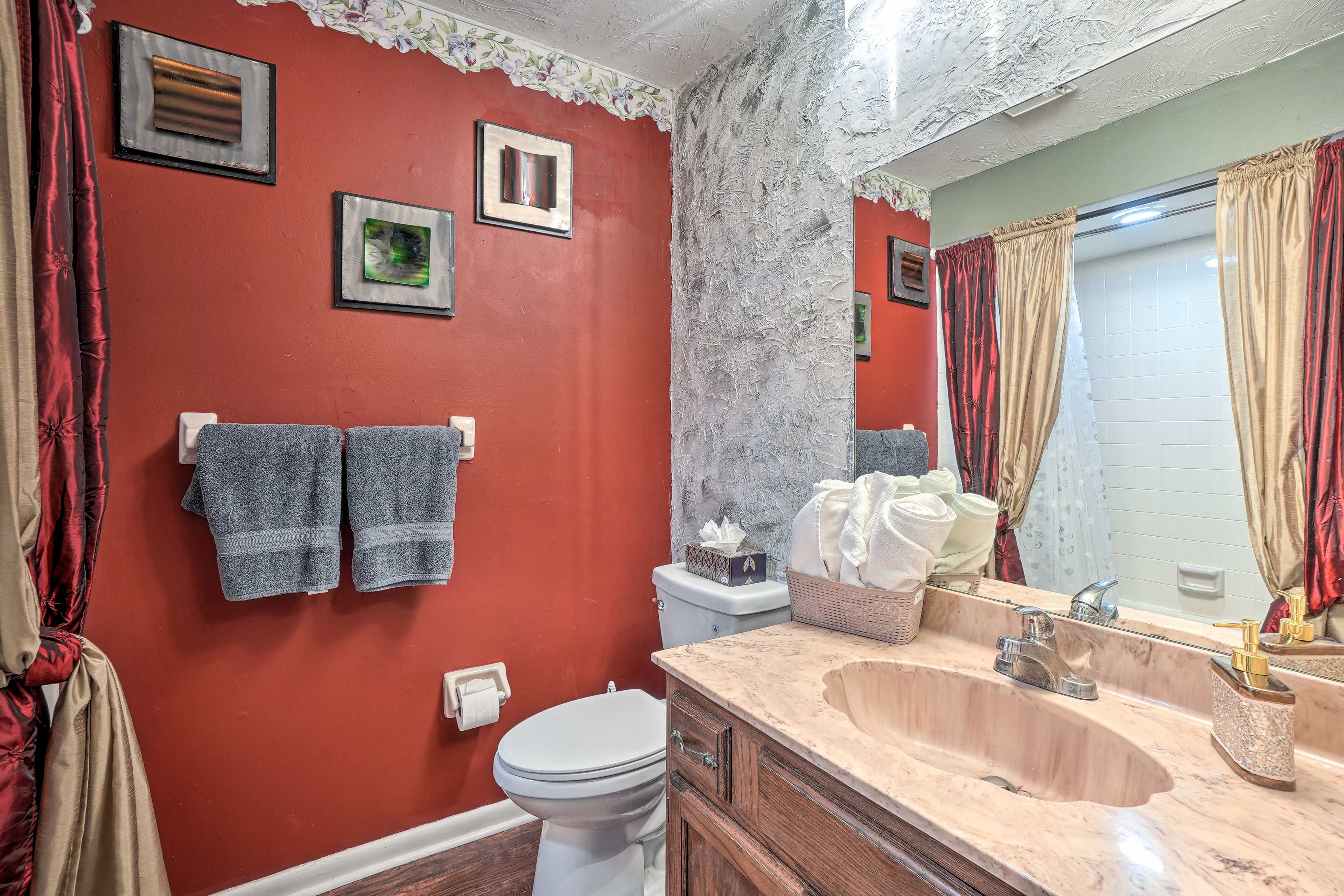 Bathroom | Complimentary Toiletries