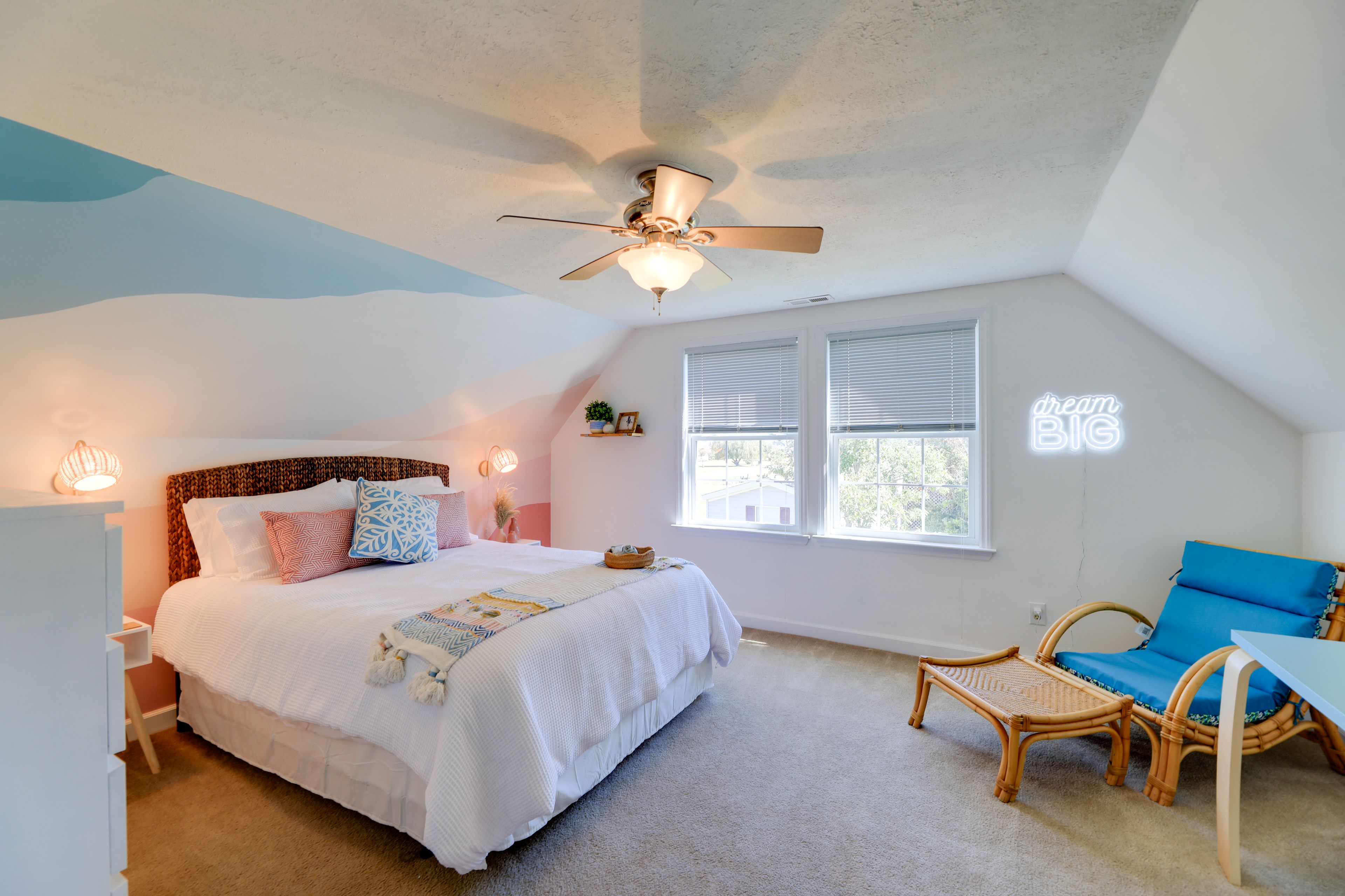 Bedroom 4 | Queen Bed | Smart TV | 2nd Floor