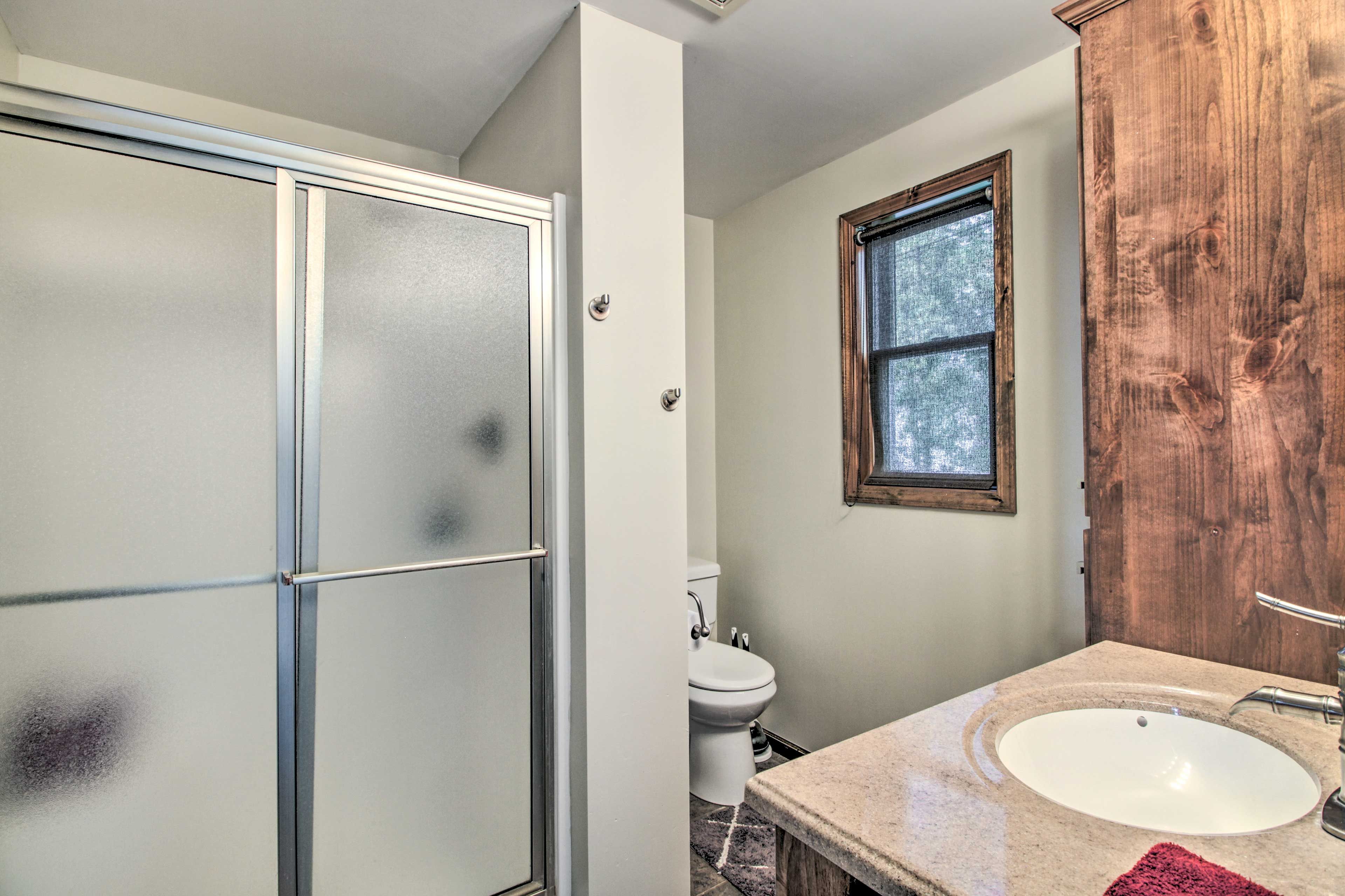 Full Bathroom