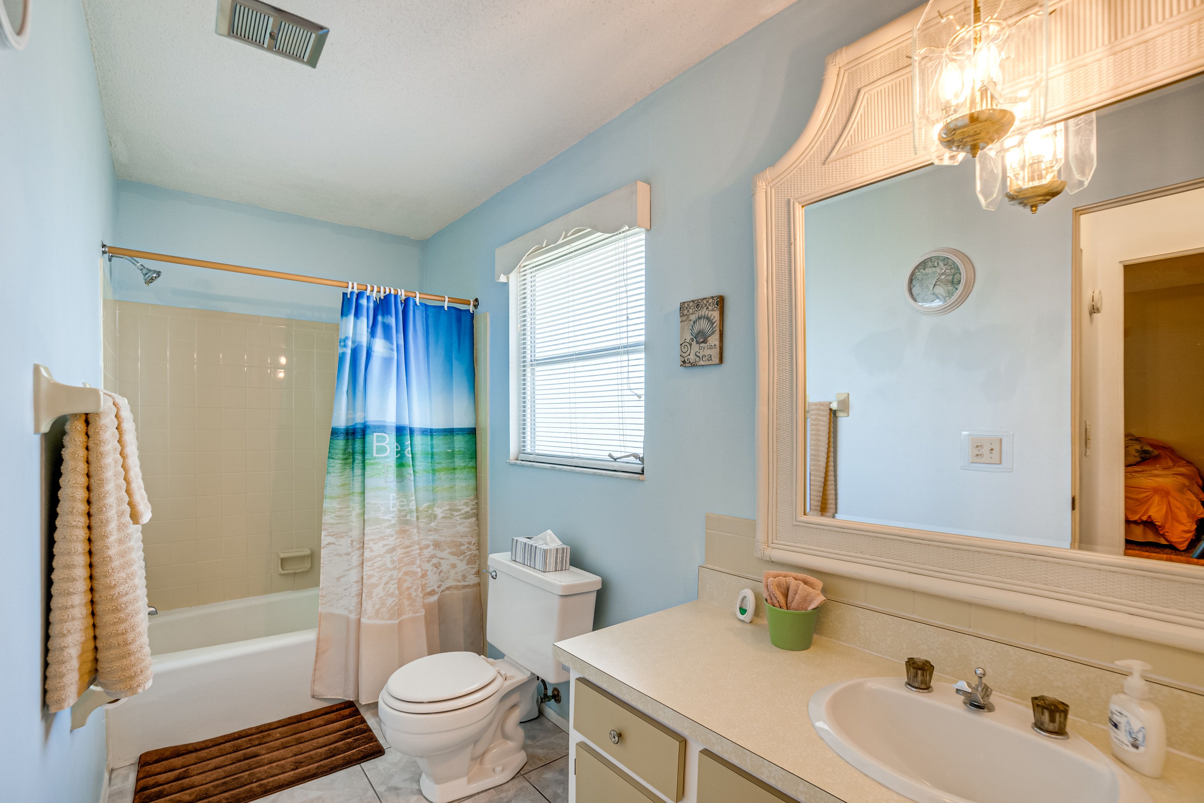 Full Bath | Hair Dryer