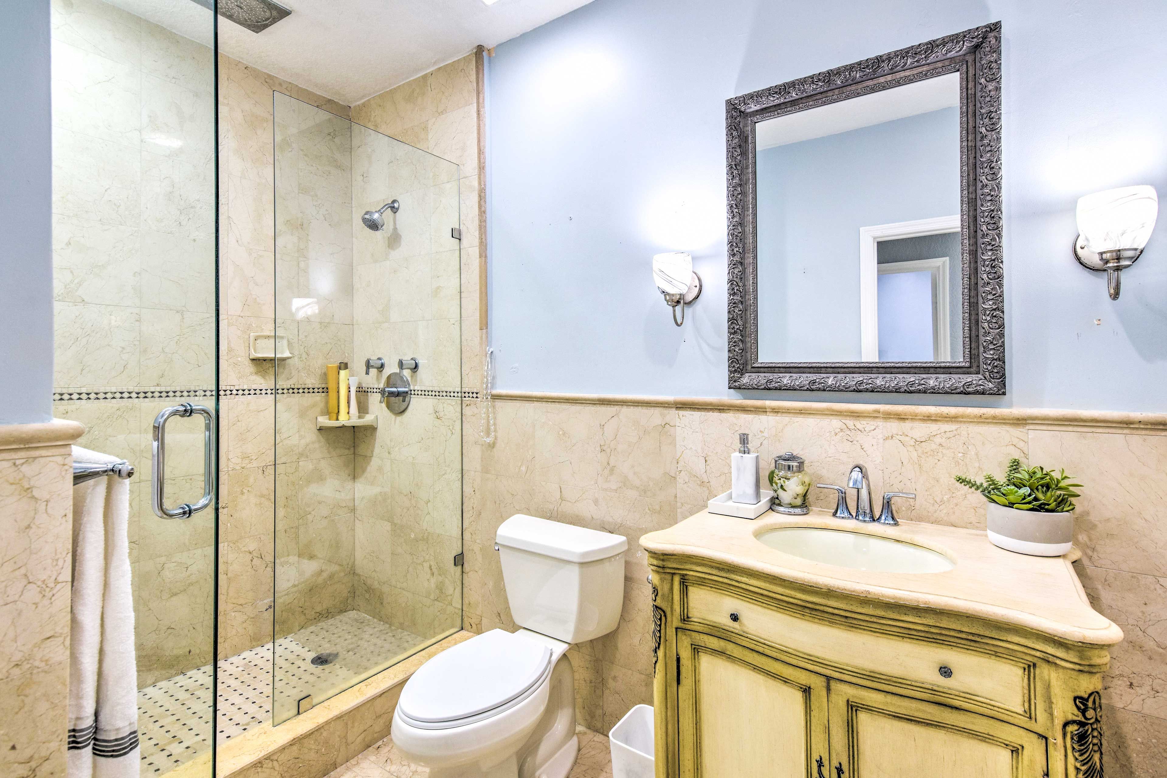 Full Bathroom