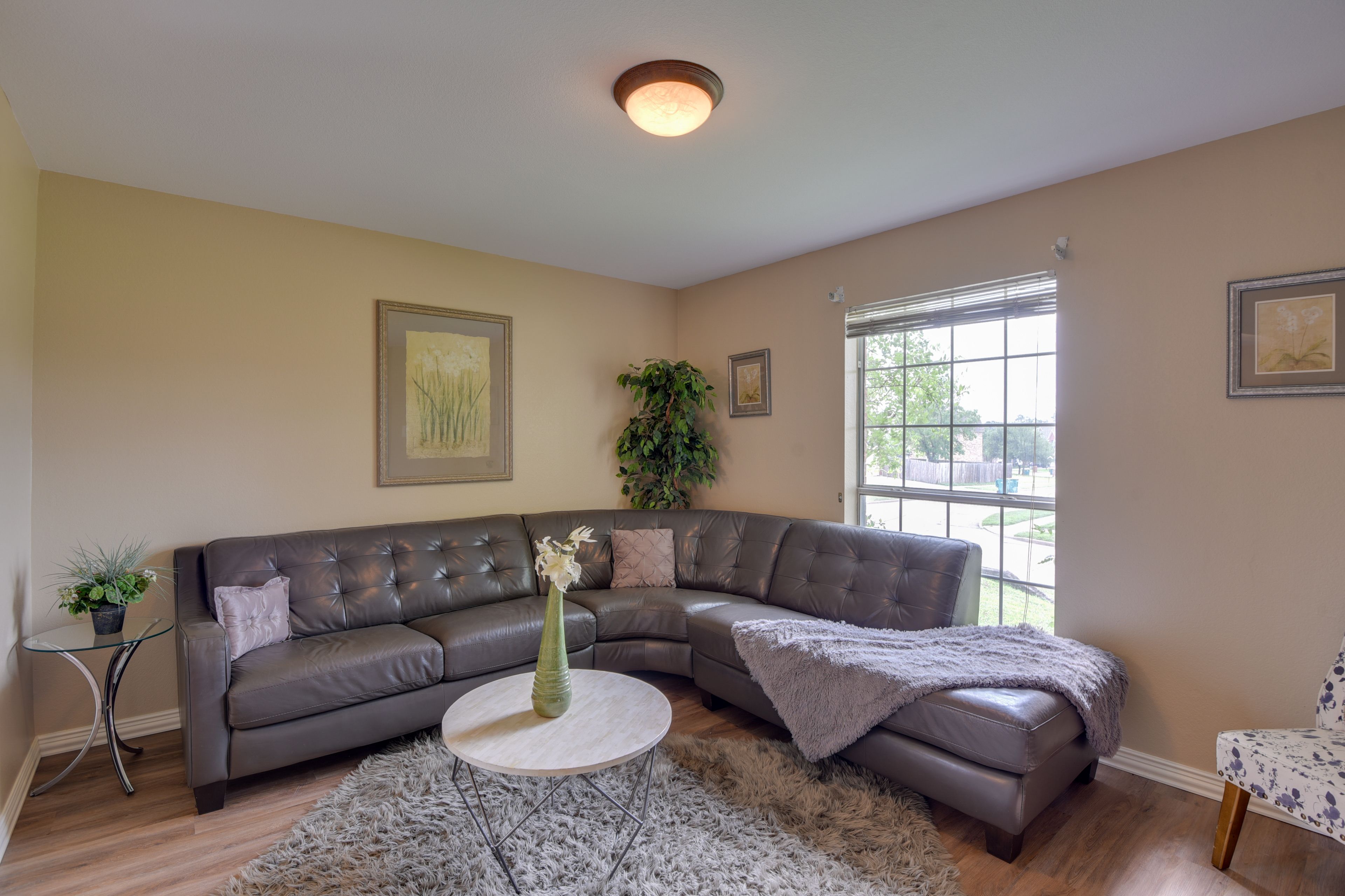 Sitting Room | 1st Floor