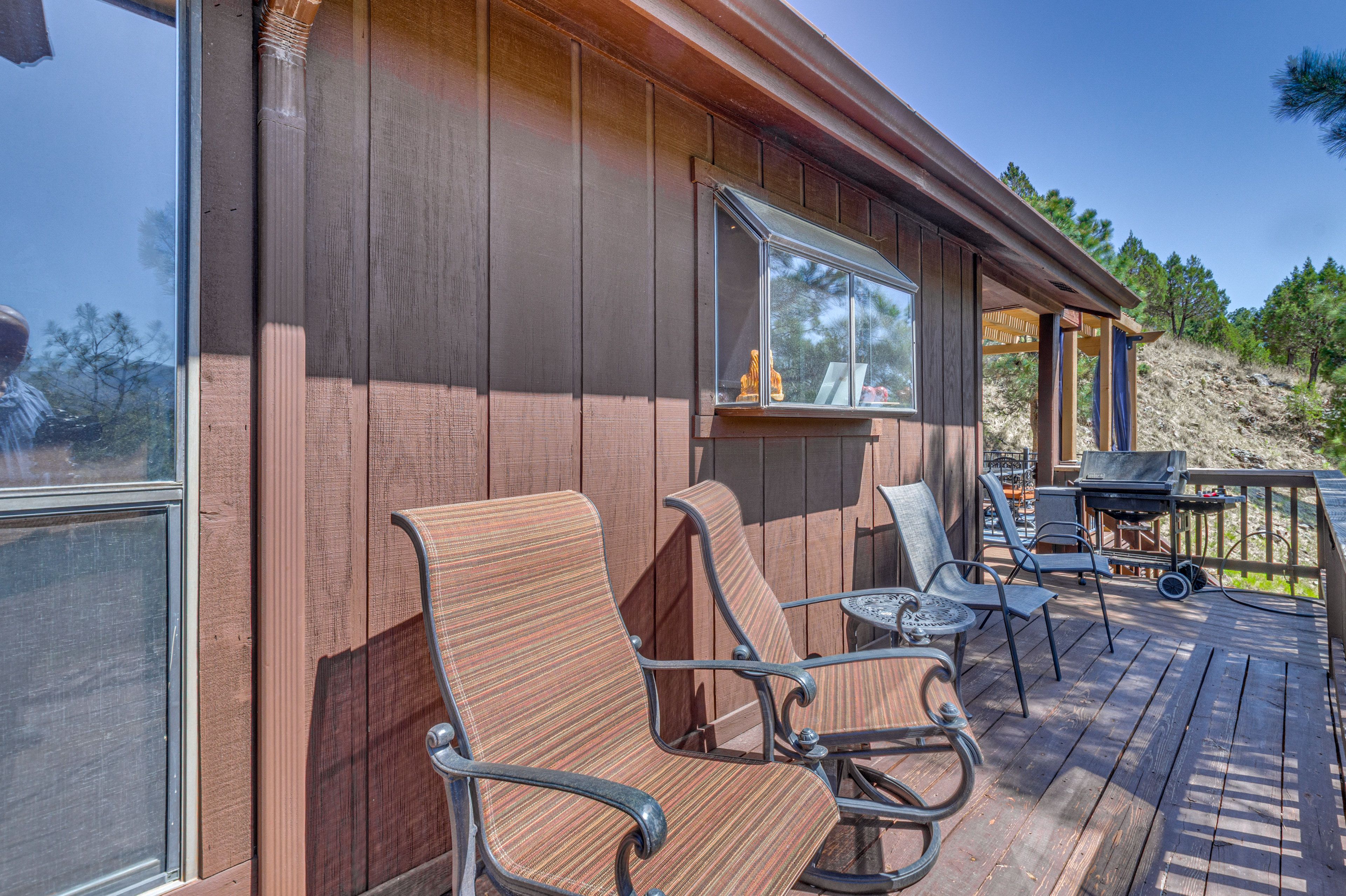 Deck | Mountain Views