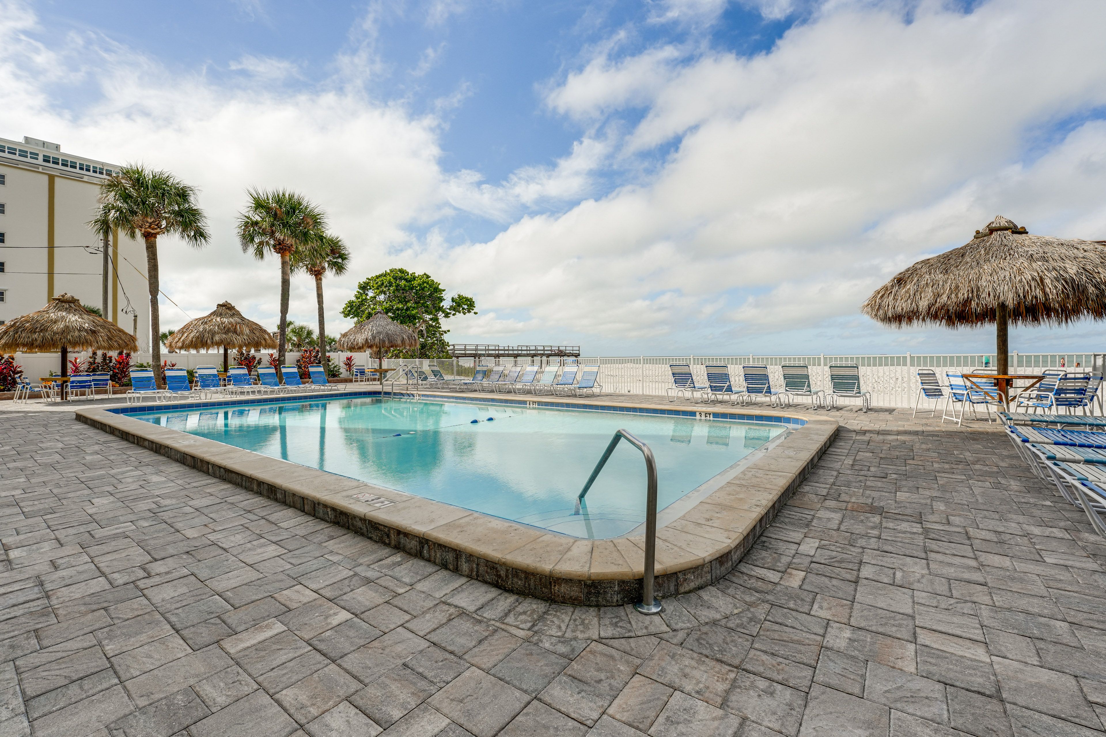 Community Outdoor Pool