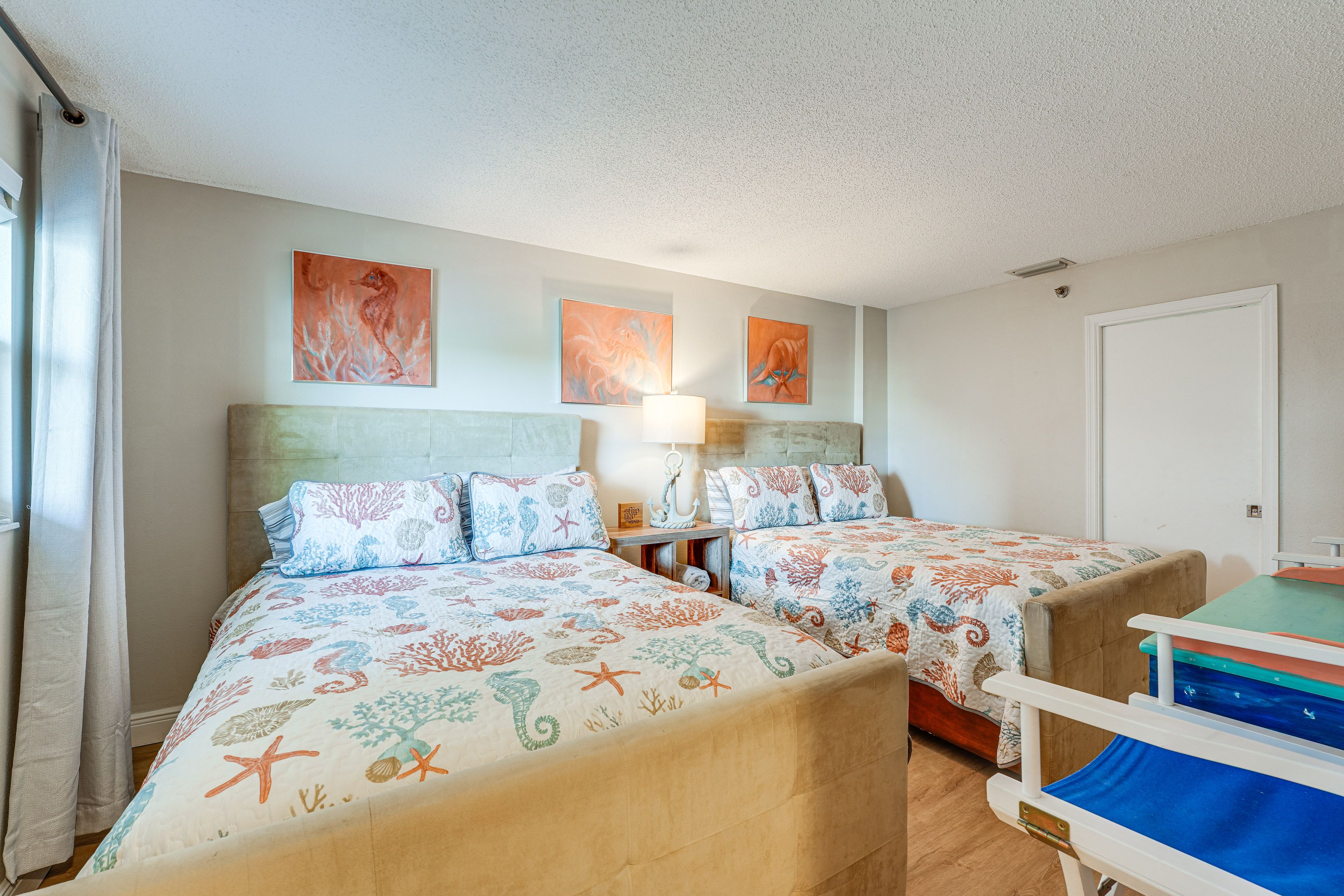 Bedroom 3 | 2 Queen Beds