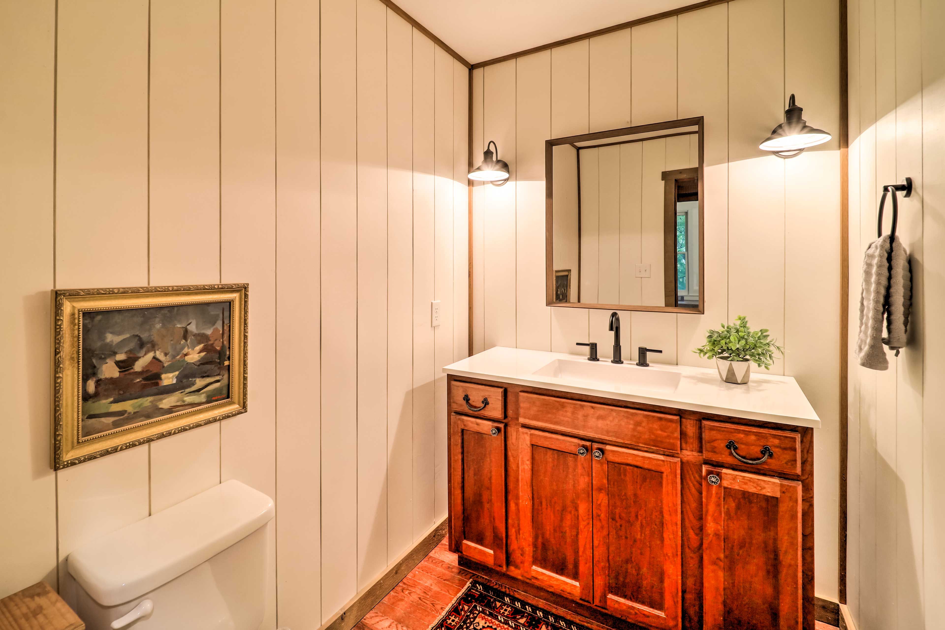 Half Bathroom | Complimentary Toiletries