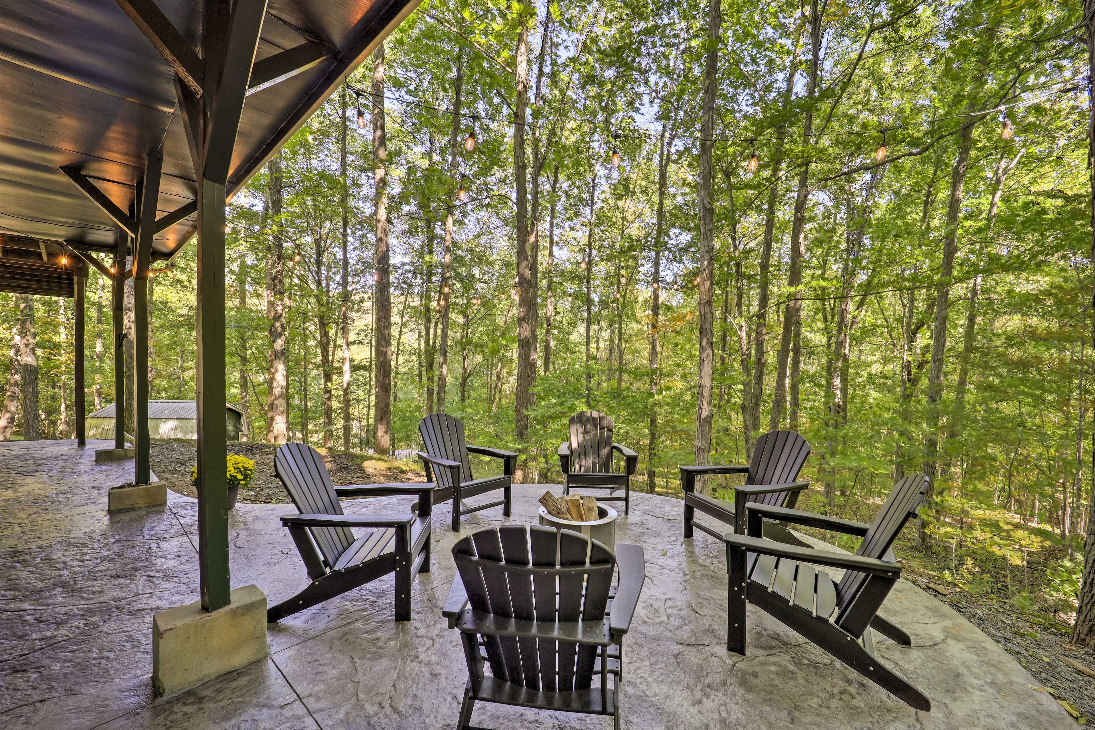 Patio | Fire Pit