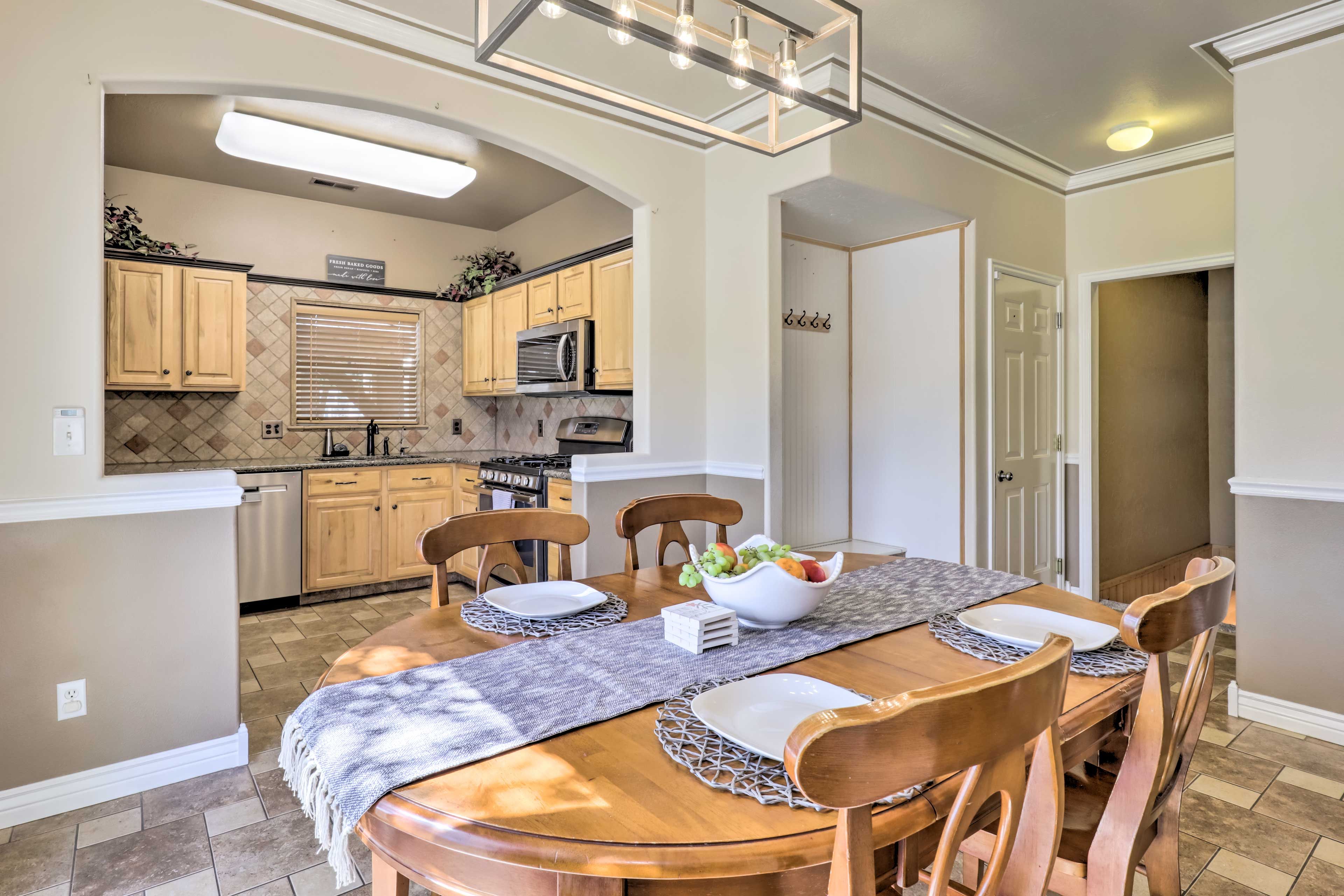 Dining Area | Central A/C | Quiet Neighborhood