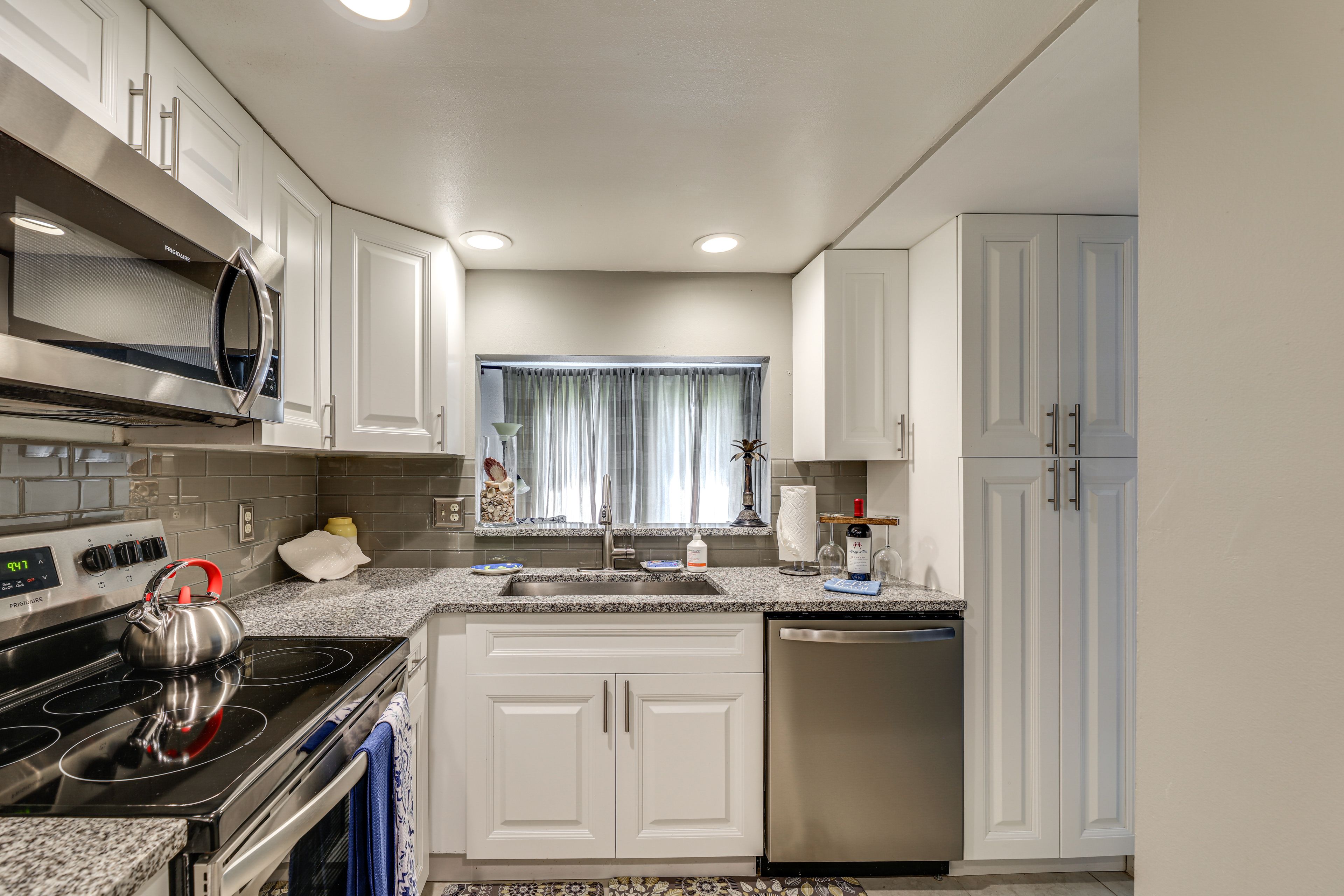 Kitchen | 1st Floor | Keurig & Drip Coffee Makers | Blender | Cooking Basics