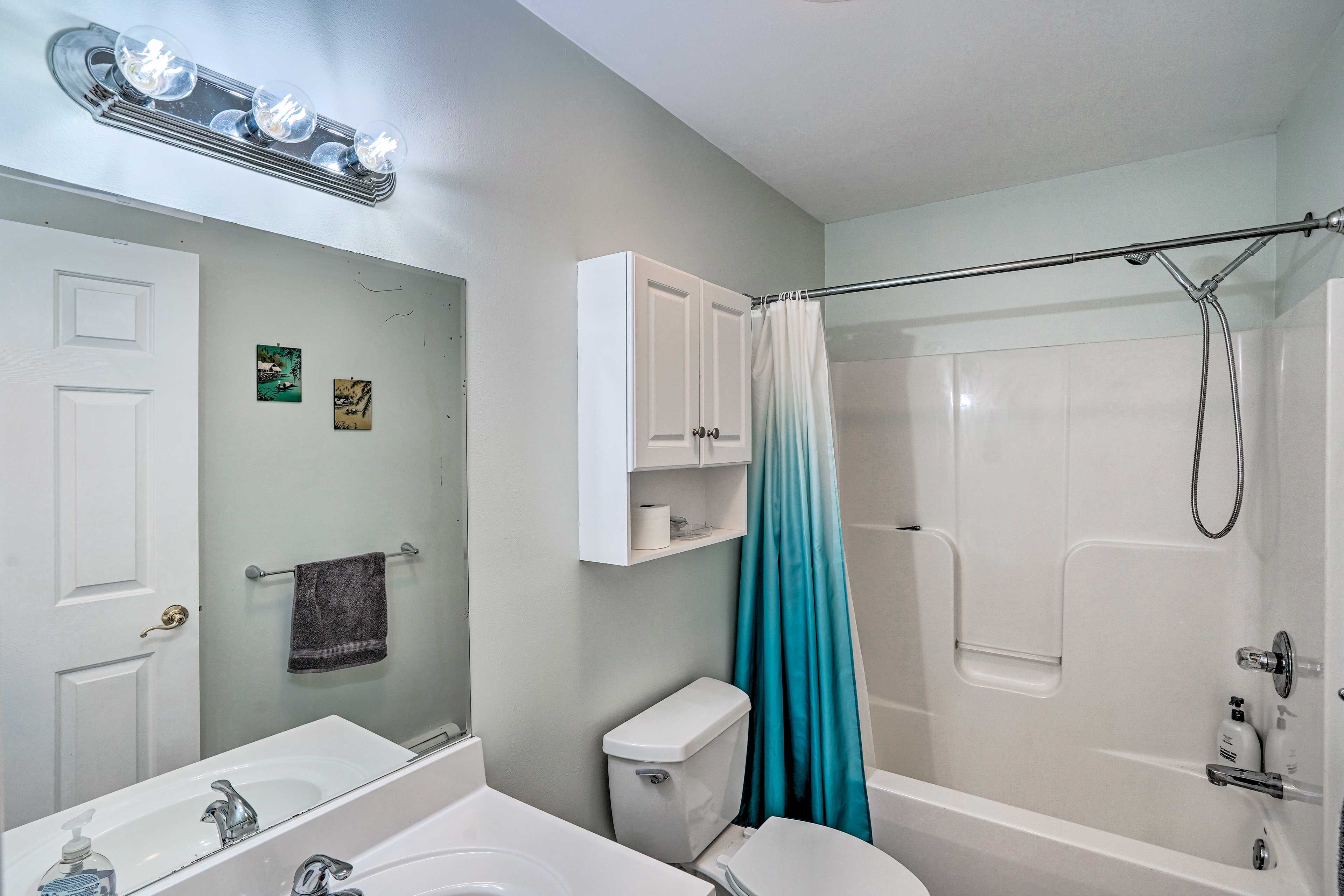 Bathroom | Complimentary Toiletries