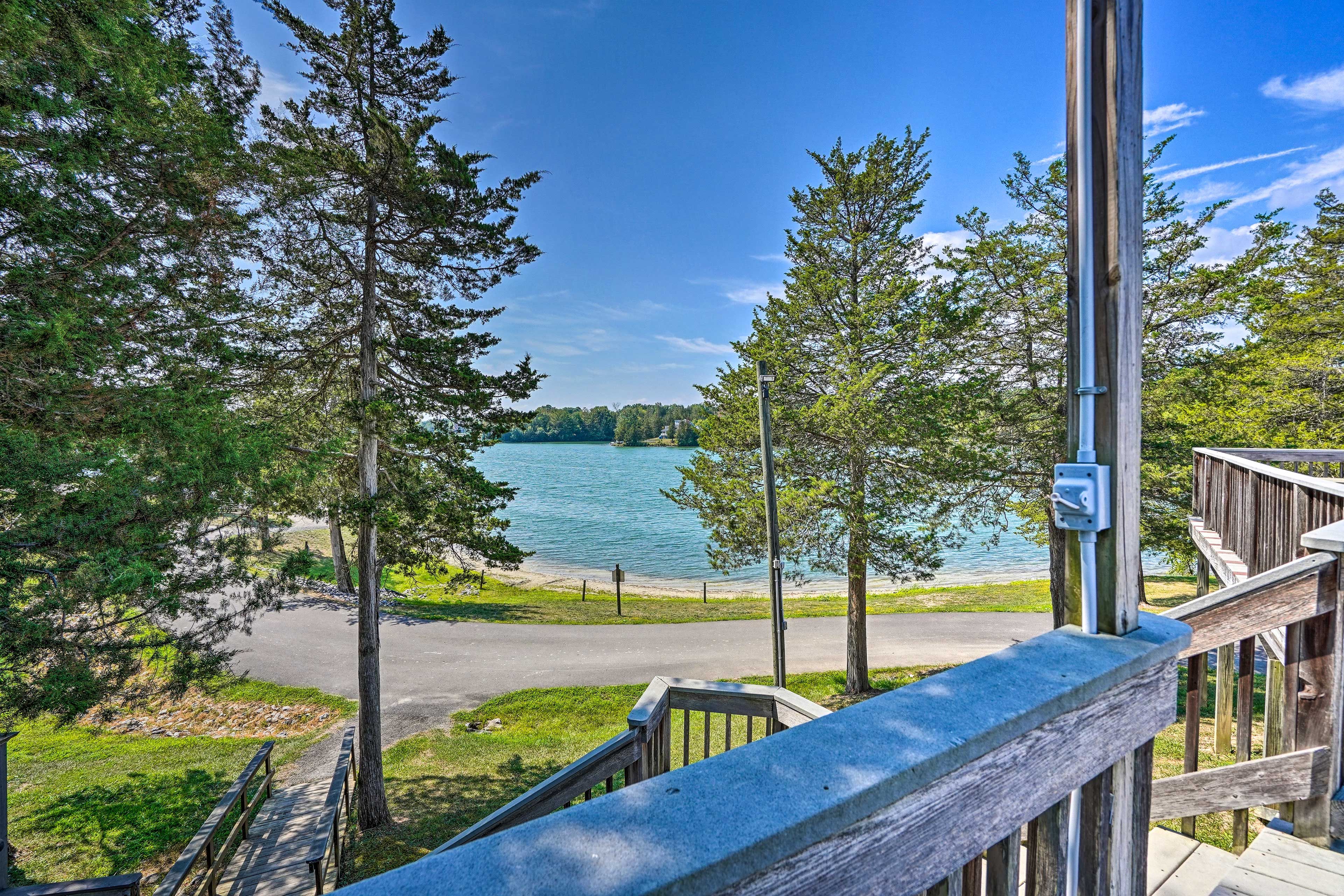 Sleepy Hollow Lake