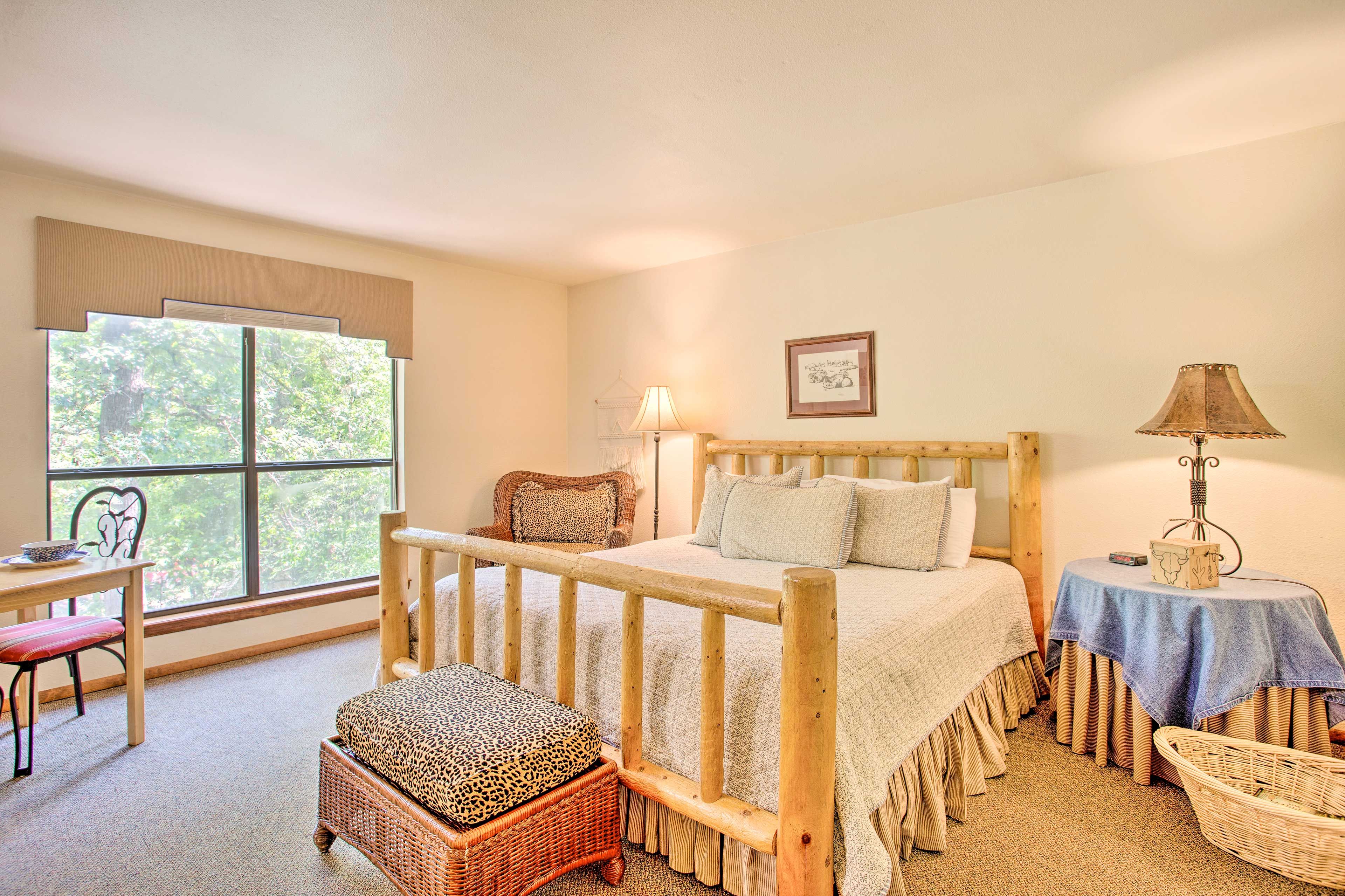 Studio | Flat-Screen TV | Central Heating
